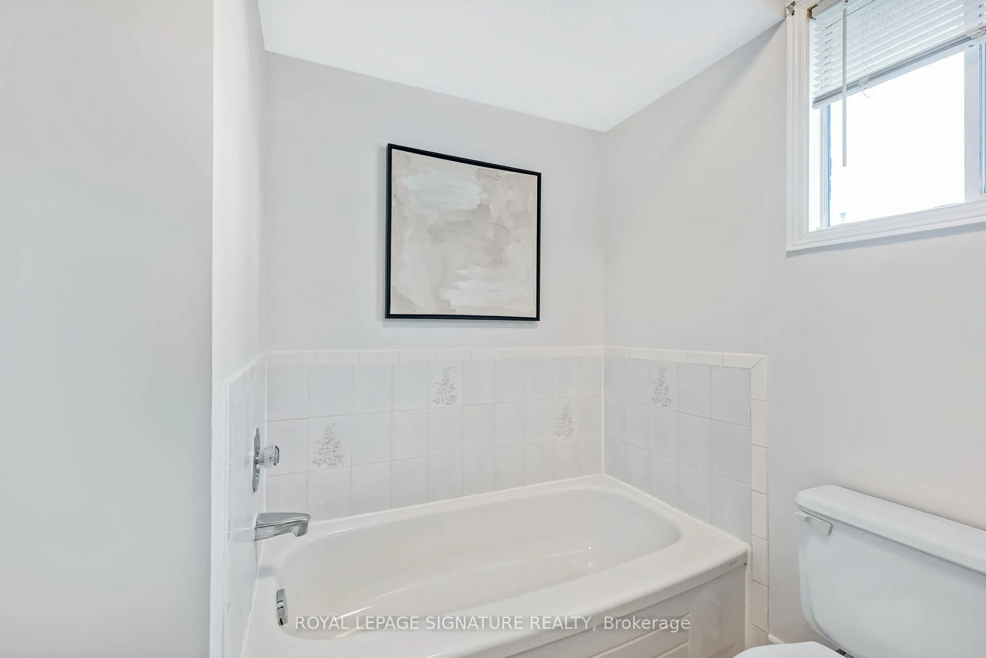 Photo 27 of 1204 Maple Gate Road, Pickering, Liverpool — HOMEH