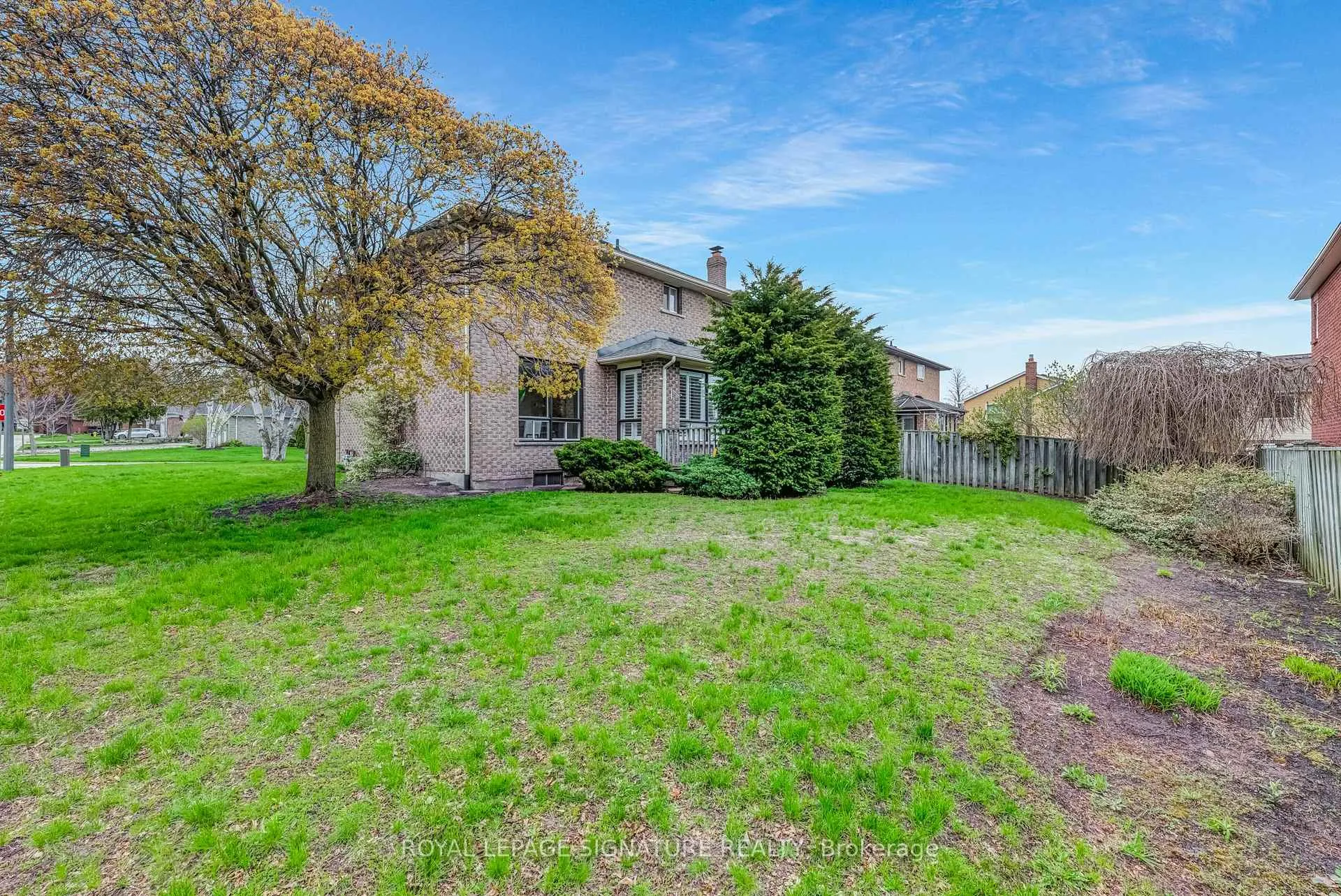 Photo 35 of 1204 Maple Gate Road, Pickering, Liverpool — HOMEH