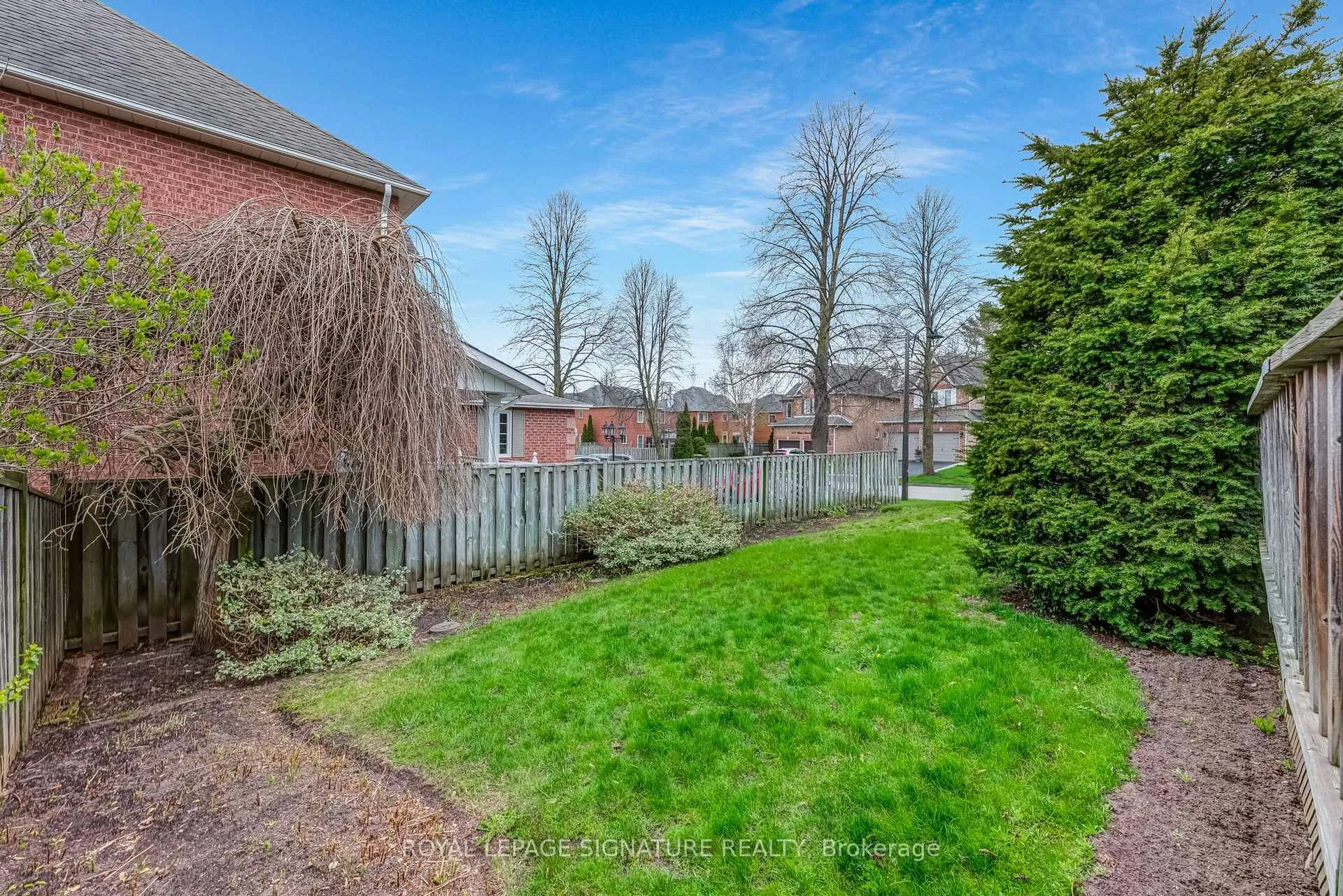 Photo 36 of 1204 Maple Gate Road, Pickering, Liverpool — HOMEH