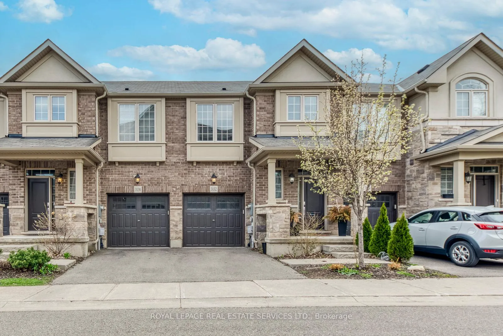 Photo 1 of 3132 Blackfriar Common, Oakville, Joshua Meadows — HOMEH