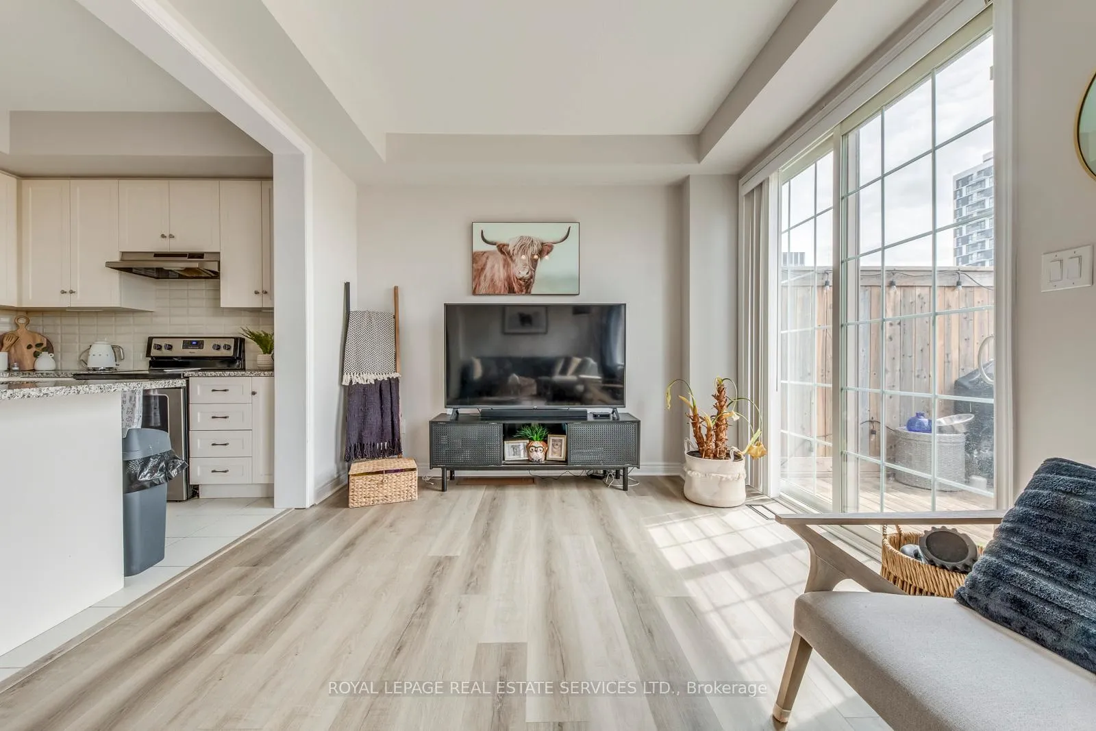 Photo 14 of 3132 Blackfriar Common, Oakville, Joshua Meadows — HOMEH