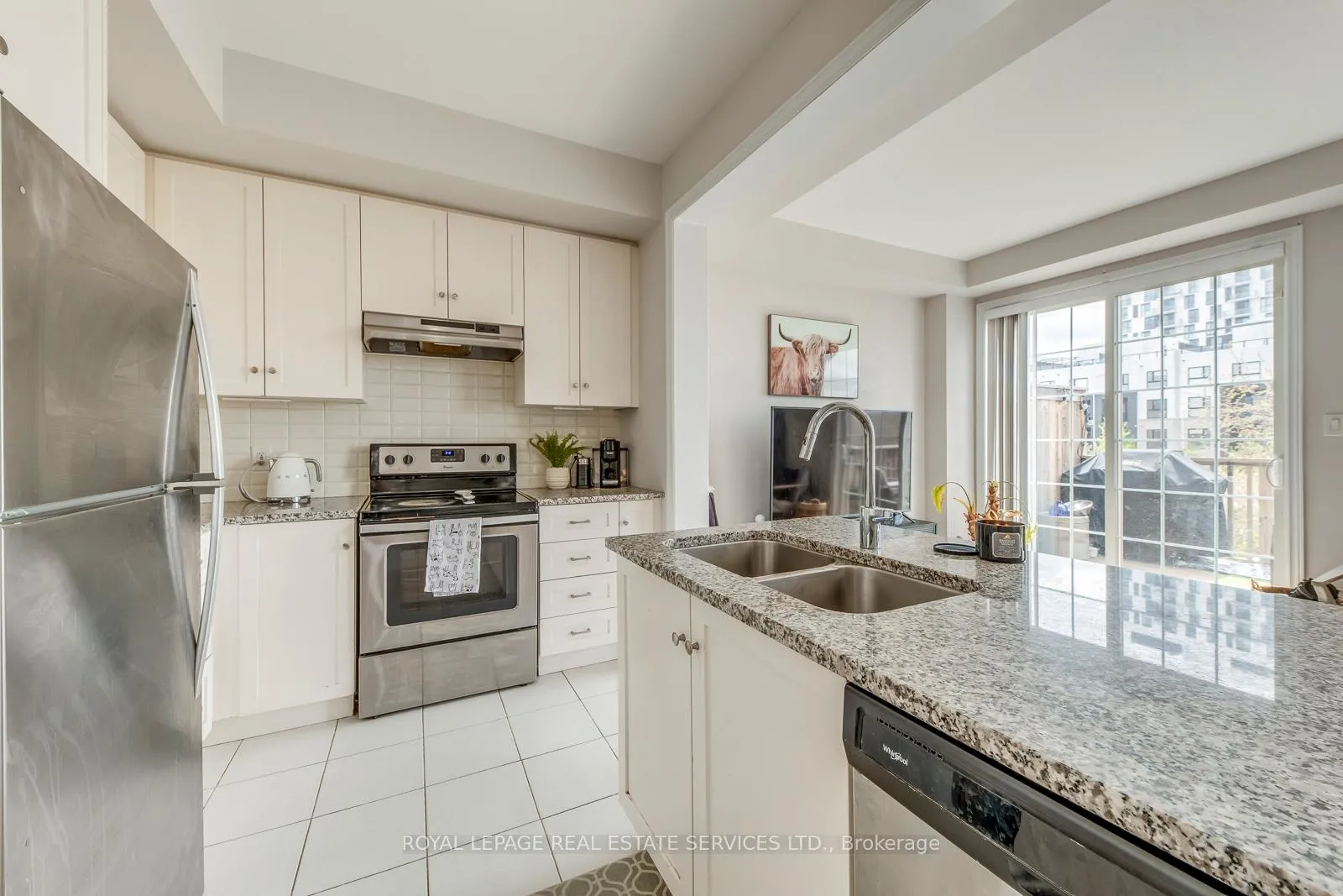 Photo 22 of 3132 Blackfriar Common, Oakville, Joshua Meadows — HOMEH