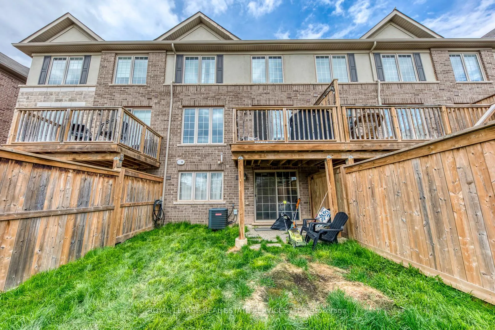 Photo 43 of 3132 Blackfriar Common, Oakville, Joshua Meadows — HOMEH