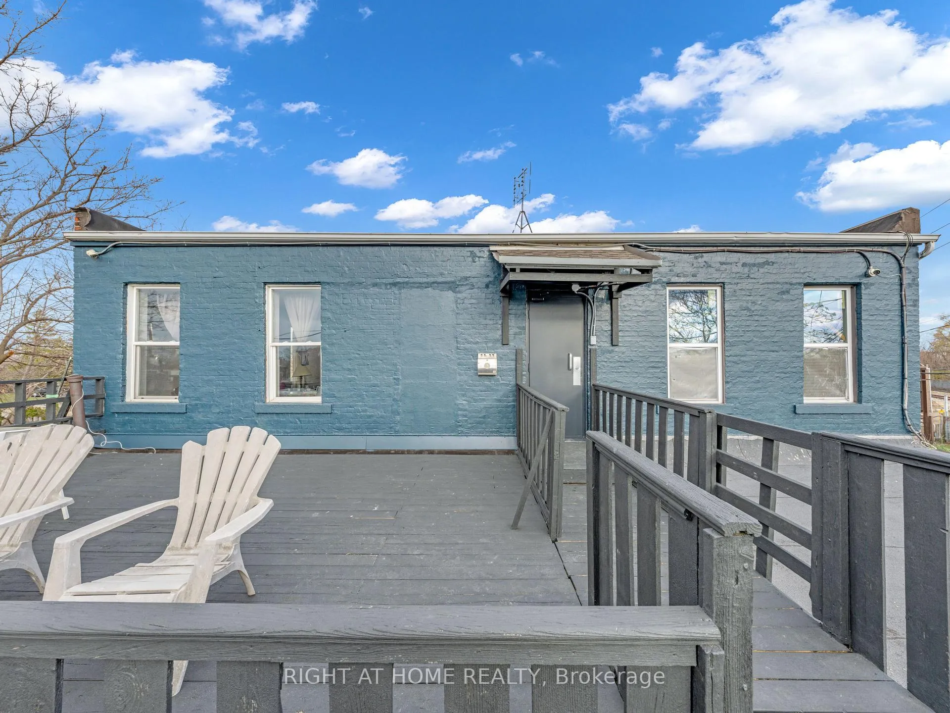Photo 16 of Unit 2, 279 Drouillard Road, Windsor, East Windsor — HOMEH