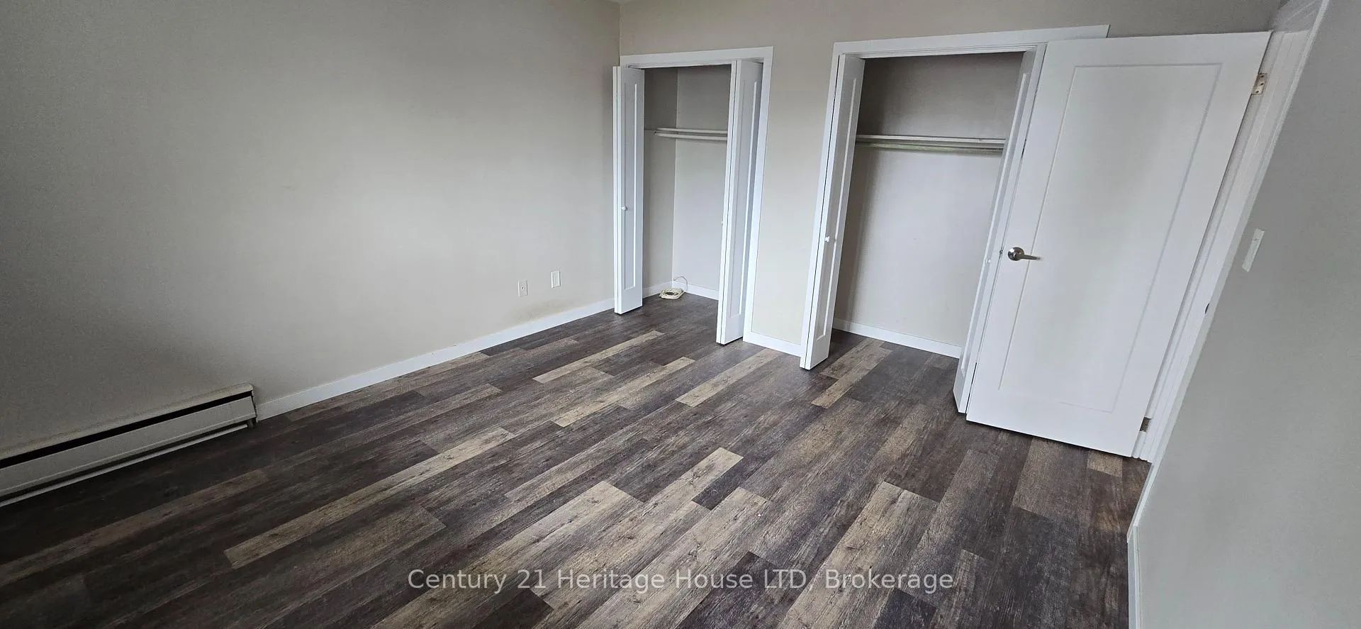 Photo 9 of 119 Louisa Street, St. Catharines, Downtown — HOMEH
