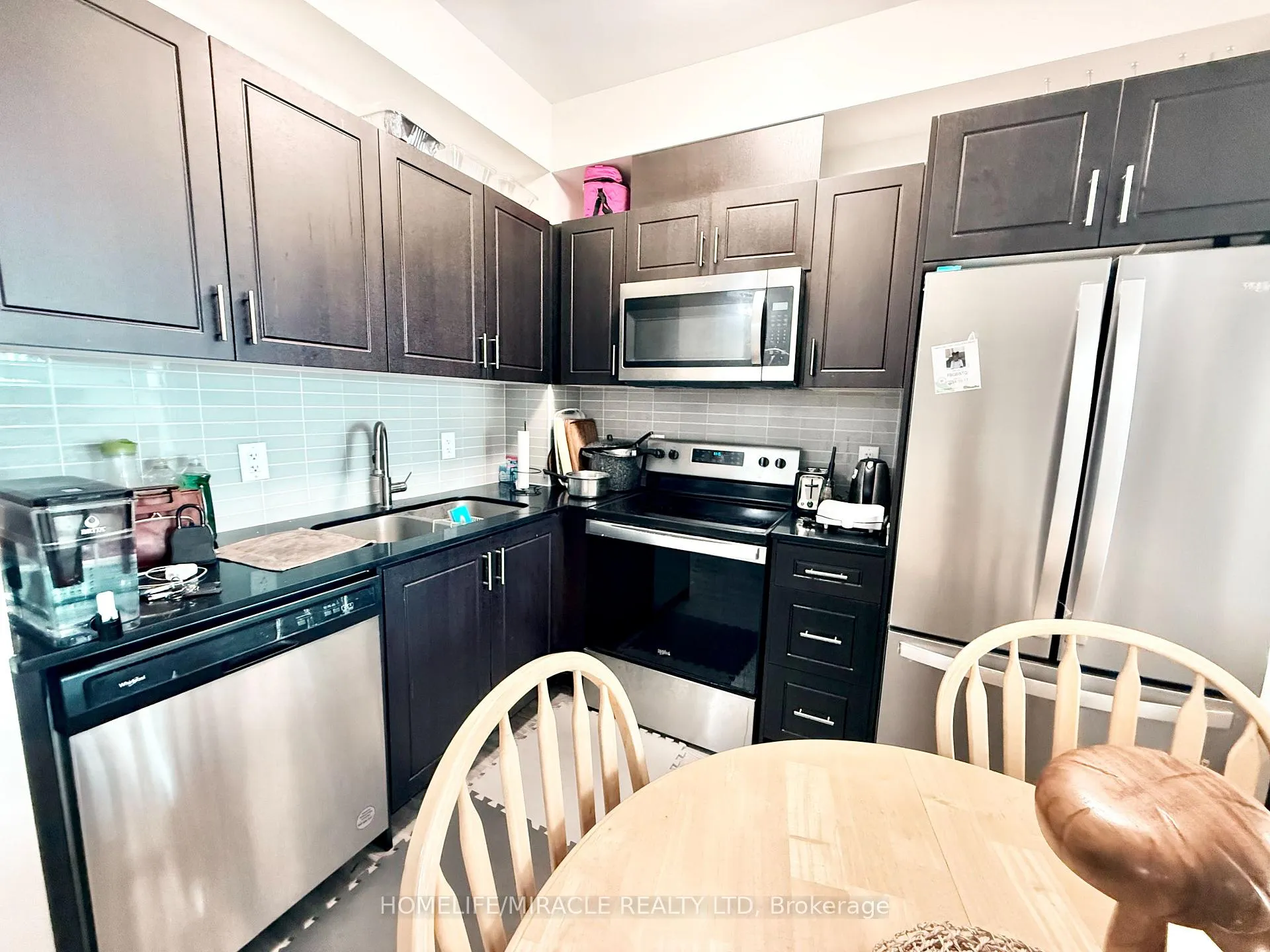 Photo 3 of Unit 911, 128 King Street N, Waterloo, Downtown Waterloo — HOMEH