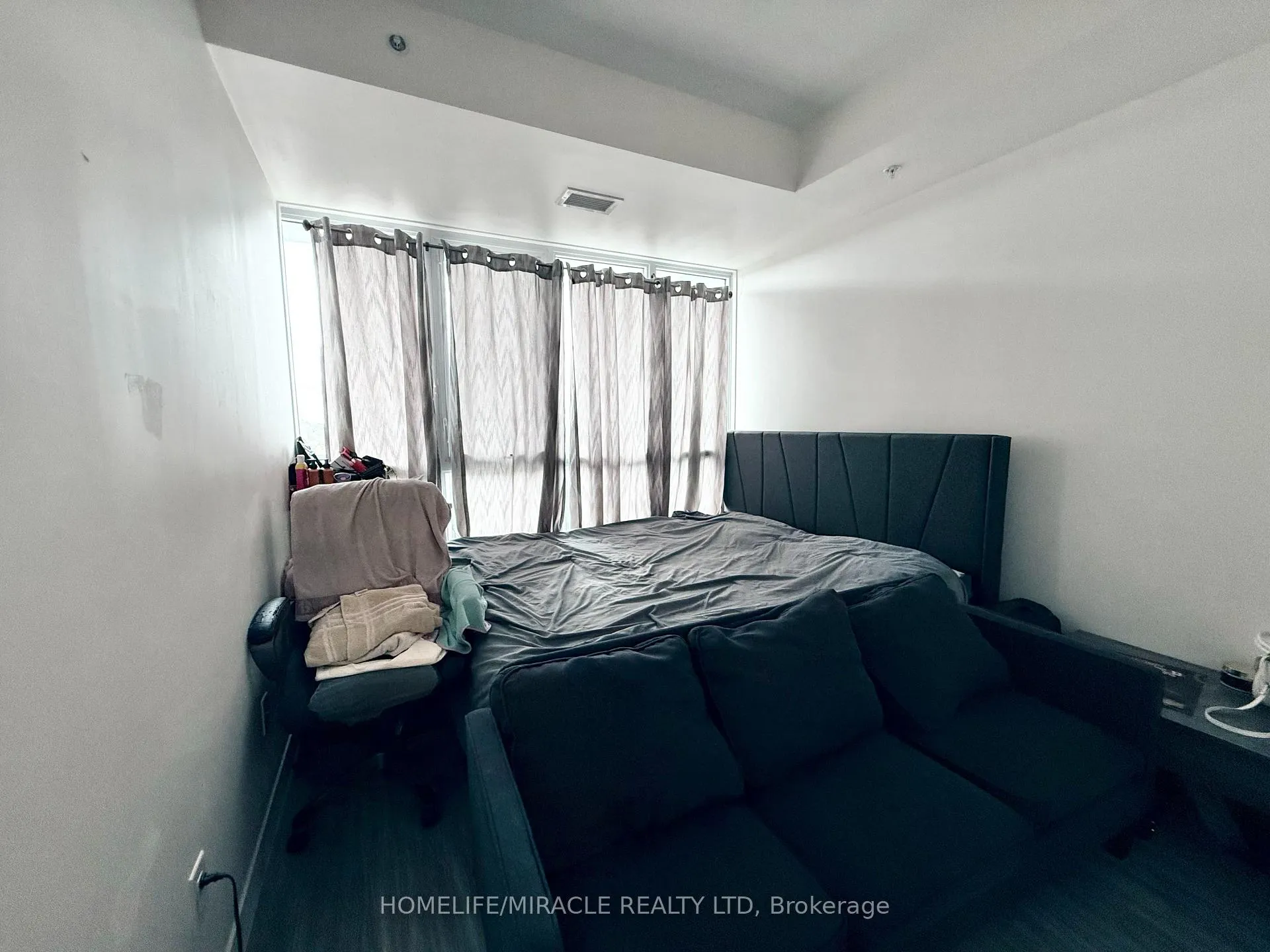 Photo 8 of Unit 911, 128 King Street N, Waterloo, Downtown Waterloo — HOMEH