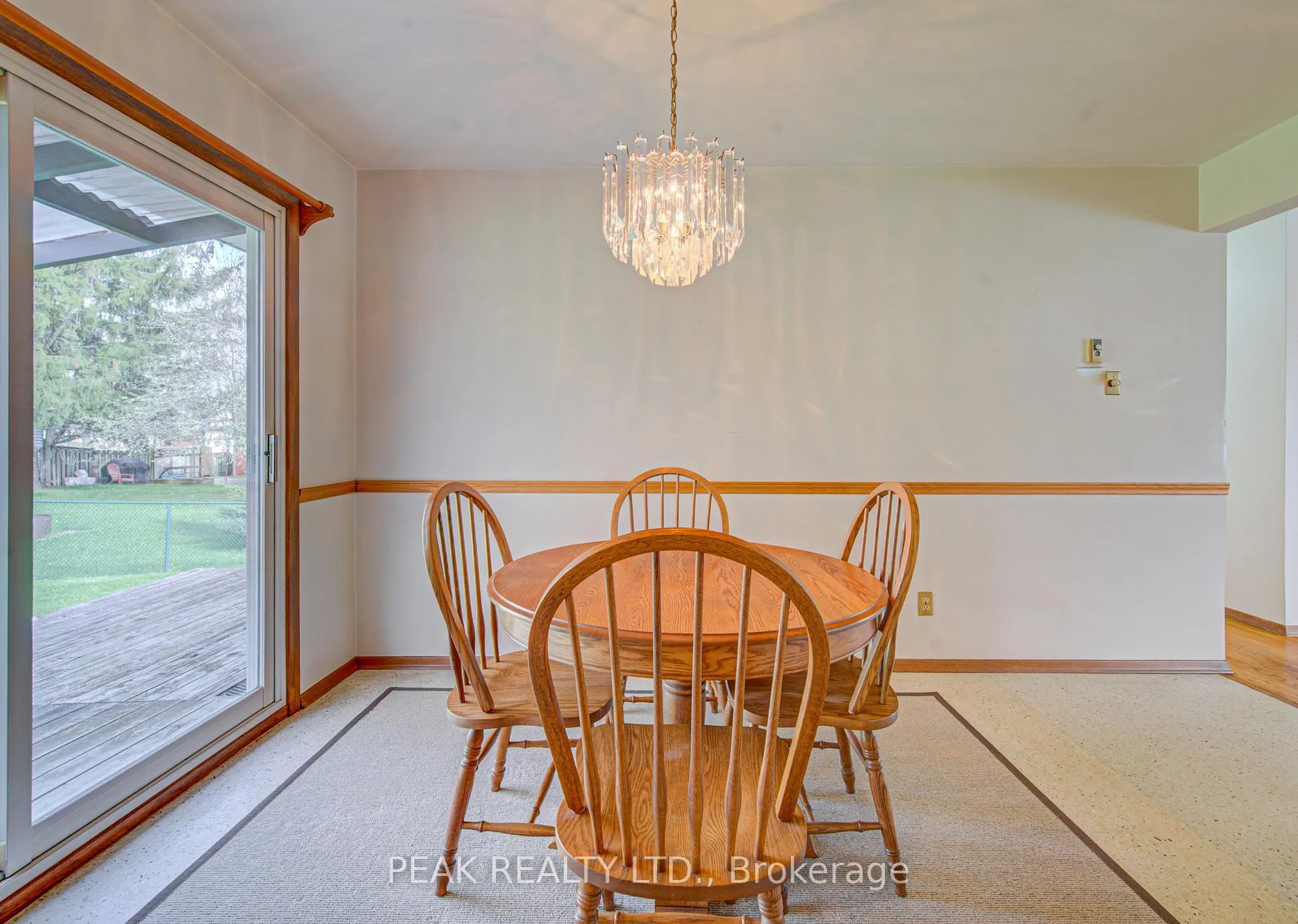 Photo 9 of 16 Centennial Crescent, Wilmot — HOMEH