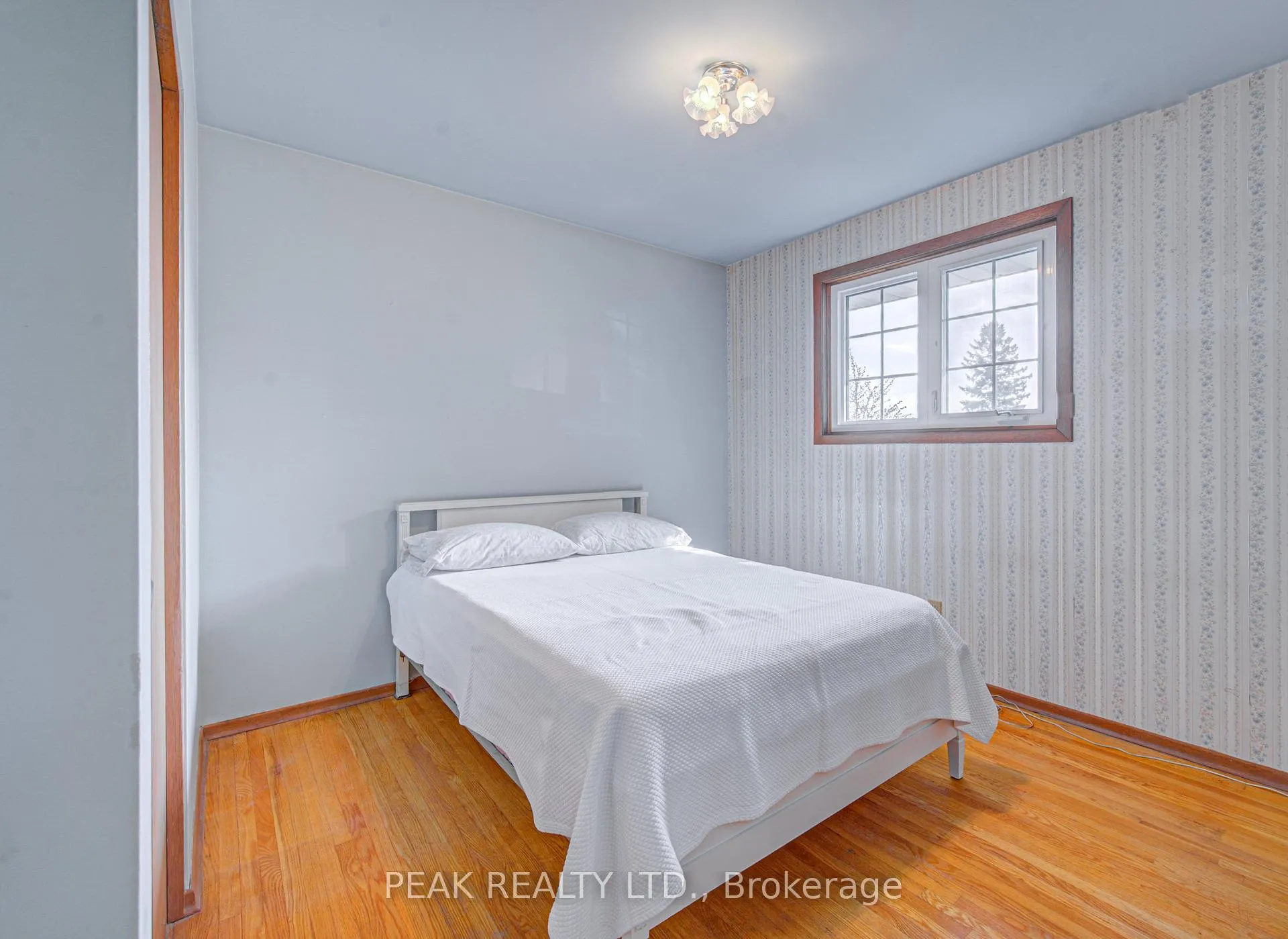 Photo 16 of 16 Centennial Crescent, Wilmot — HOMEH