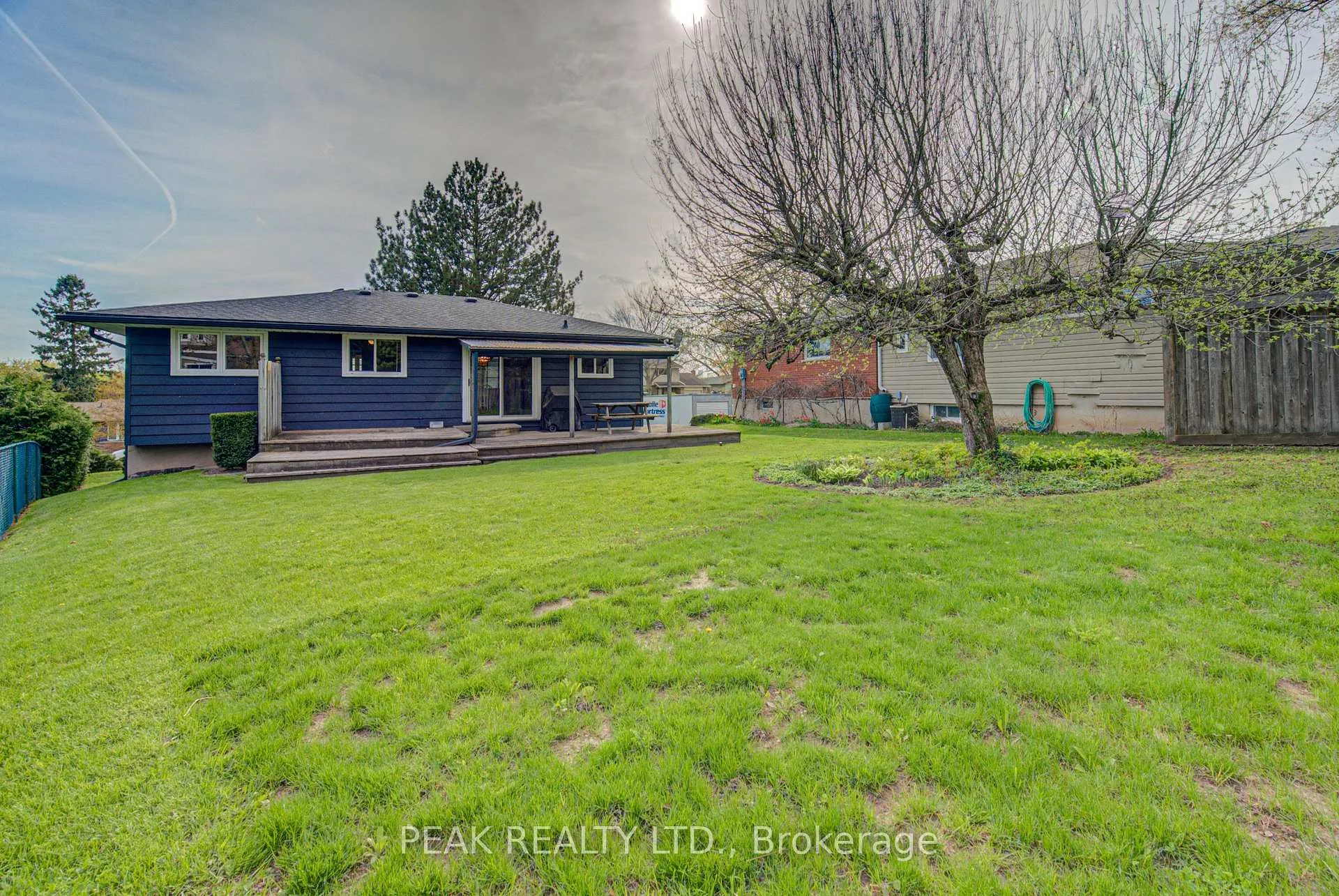 Photo 29 of 16 Centennial Crescent, Wilmot — HOMEH