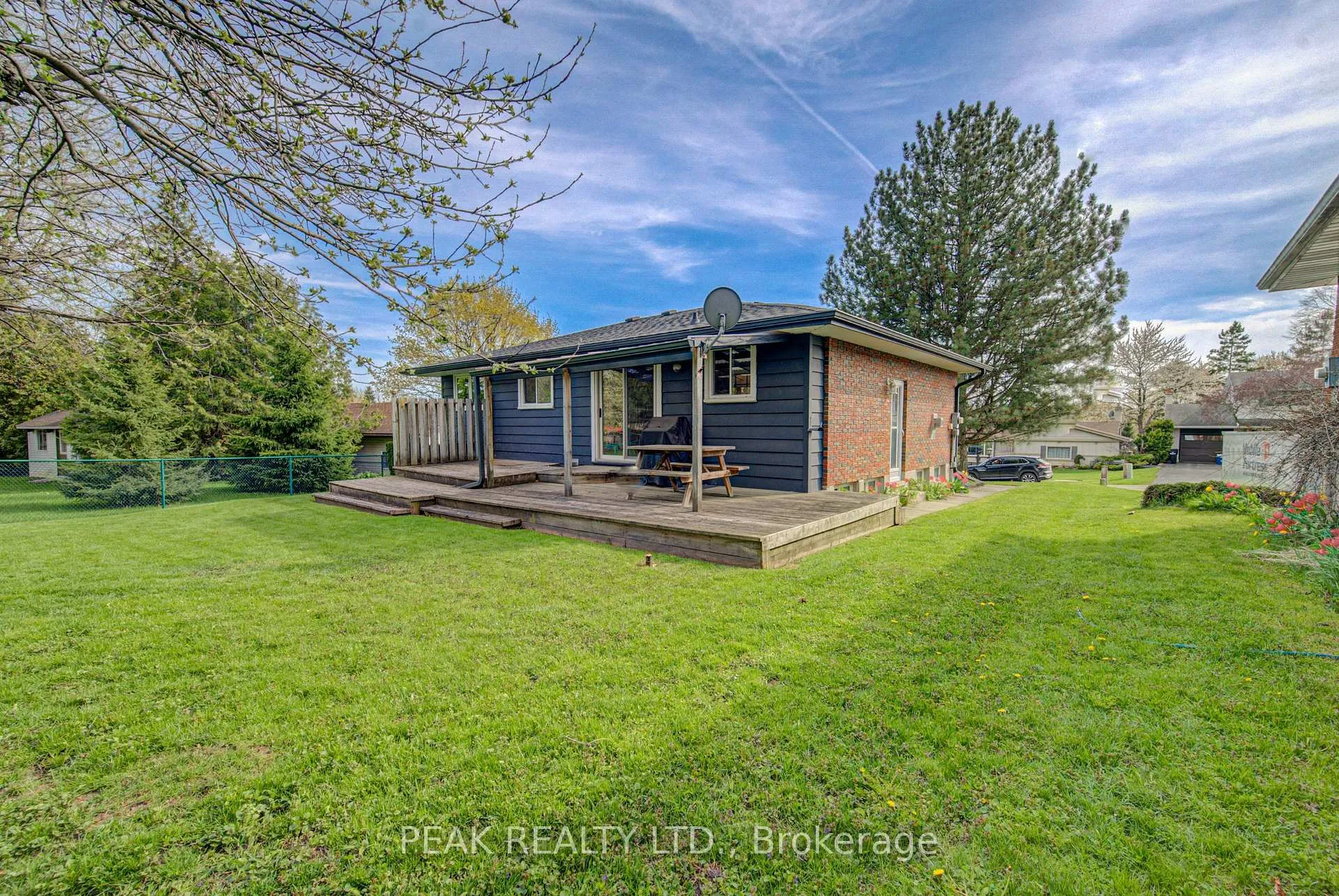 Photo 31 of 16 Centennial Crescent, Wilmot — HOMEH