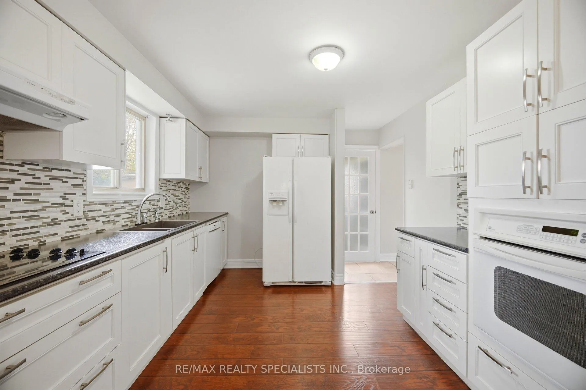 Photo 5 of 13 Heggie Road, Brampton, Madoc — HOMEH