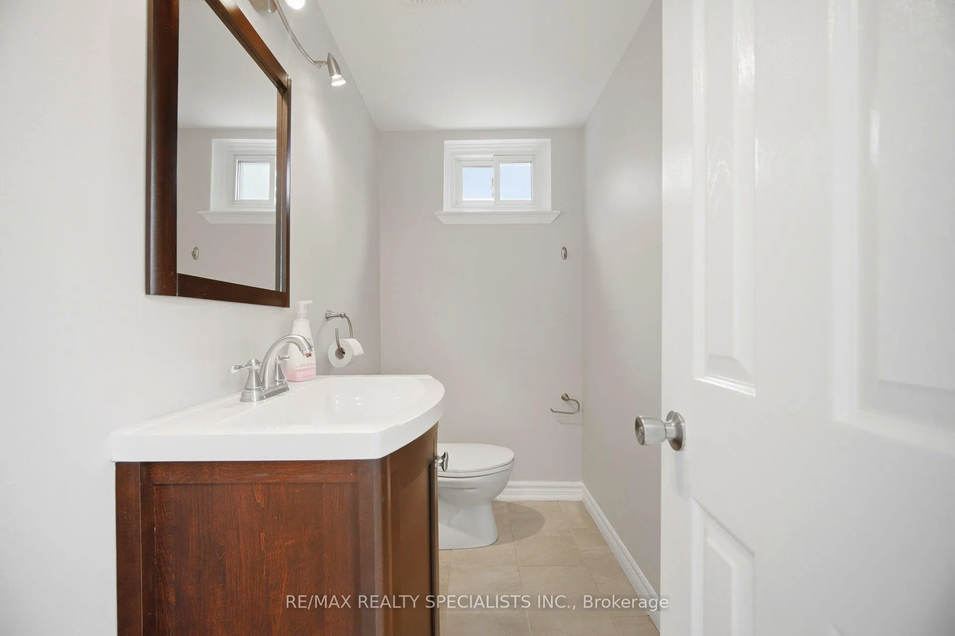 Photo 7 of 13 Heggie Road, Brampton, Madoc — HOMEH