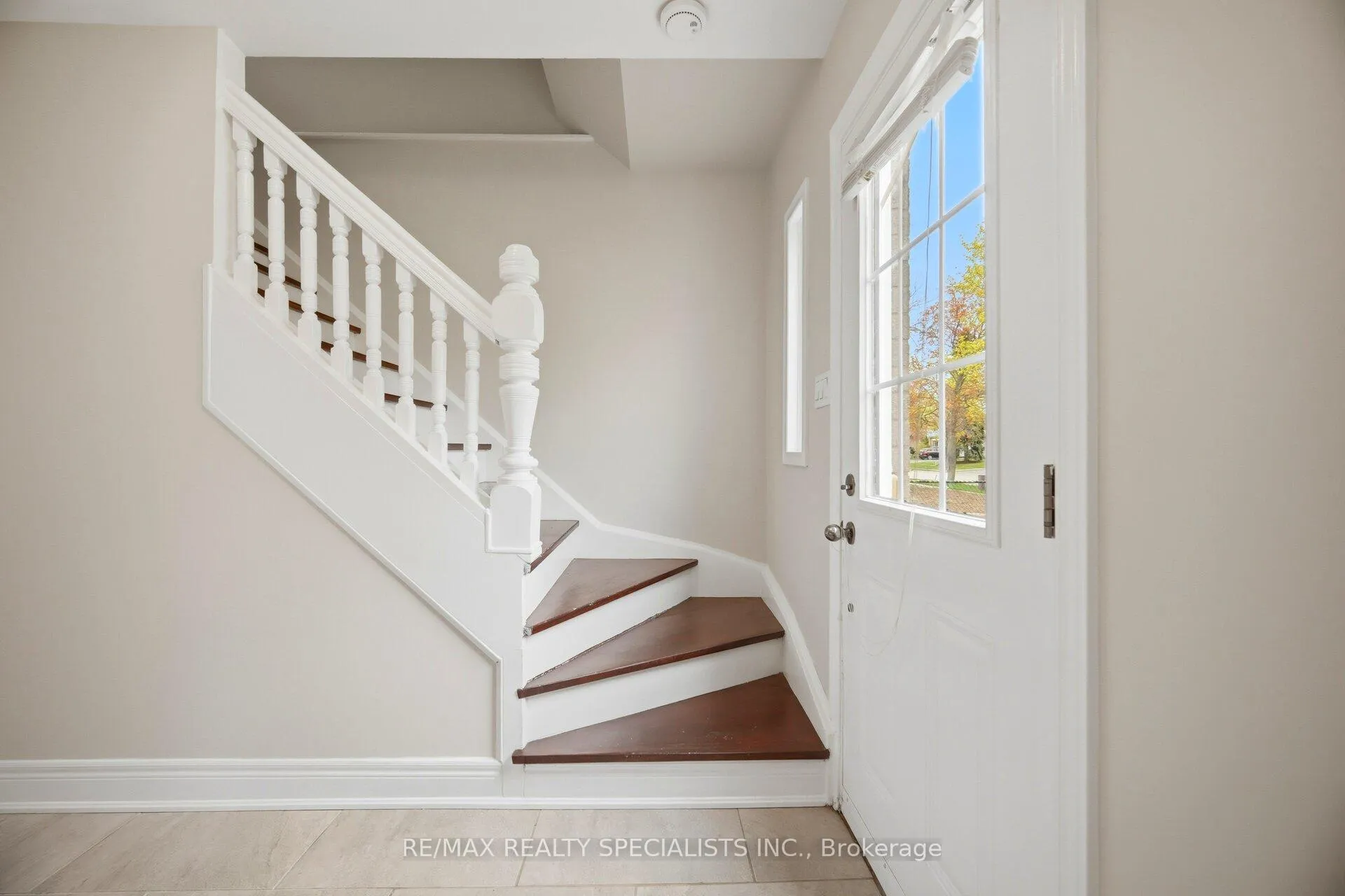 Photo 9 of 13 Heggie Road, Brampton, Madoc — HOMEH