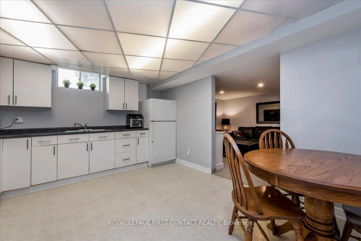 Photo 27 of 83 Violet Street, Barrie, Holly — HOMEH