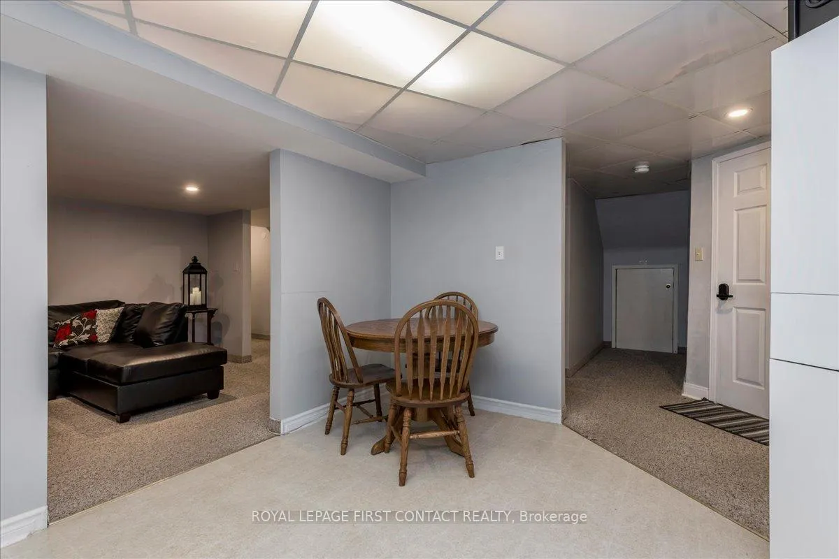 Photo 28 of 83 Violet Street, Barrie, Holly — HOMEH