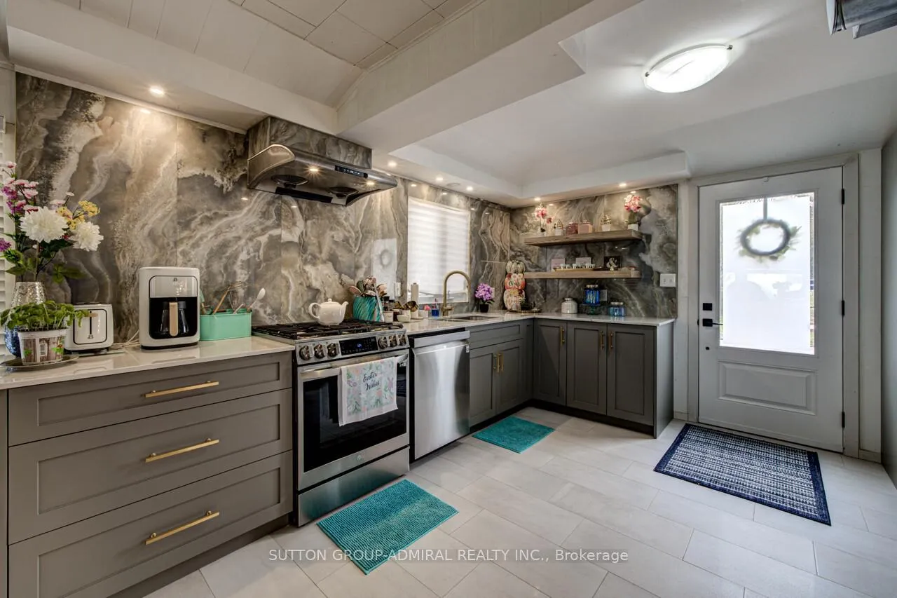 Photo 6 of 1074 River Road E, Wasaga Beach — HOMEH