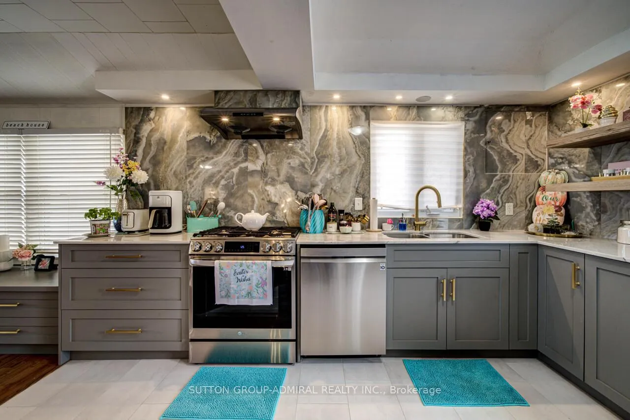 Photo 7 of 1074 River Road E, Wasaga Beach — HOMEH