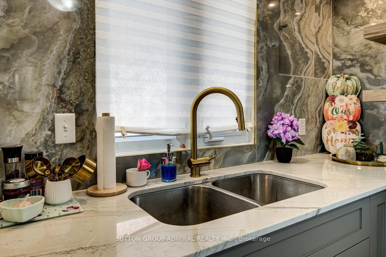 Photo 8 of 1074 River Road E, Wasaga Beach — HOMEH