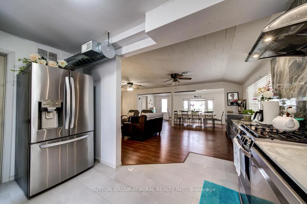 Photo 11 of 1074 River Road E, Wasaga Beach — HOMEH