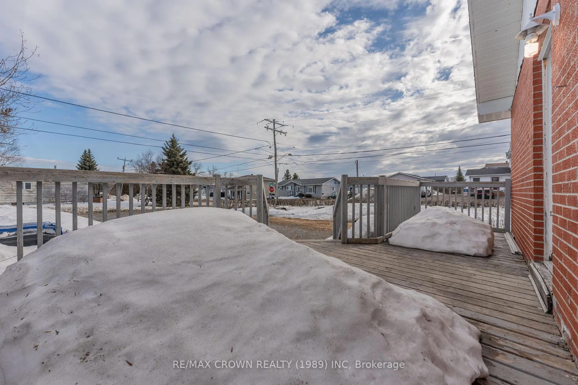 Photo 5 of 116 Brunetville Road, Kapuskasing — HOMEH