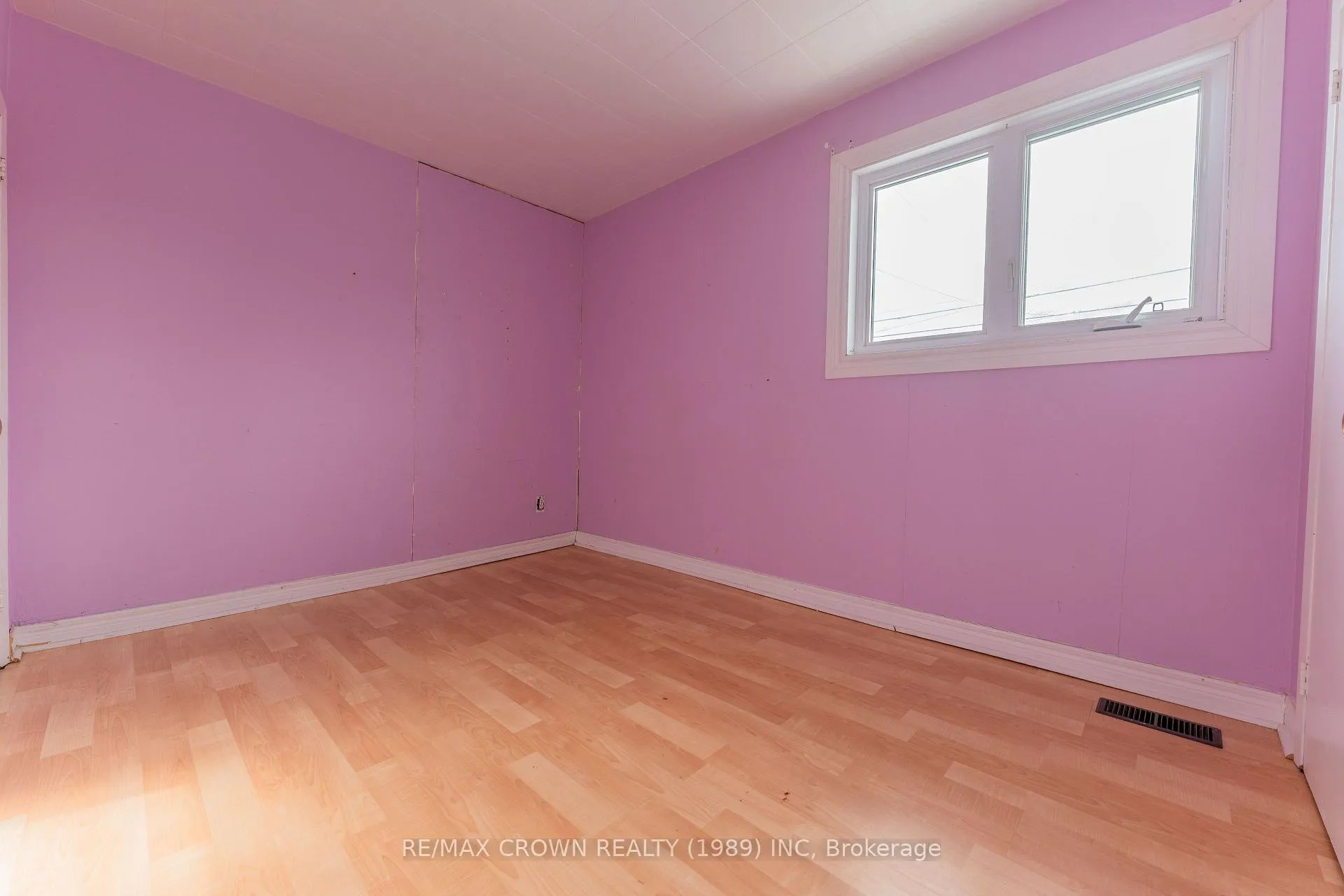 Photo 17 of 116 Brunetville Road, Kapuskasing — HOMEH
