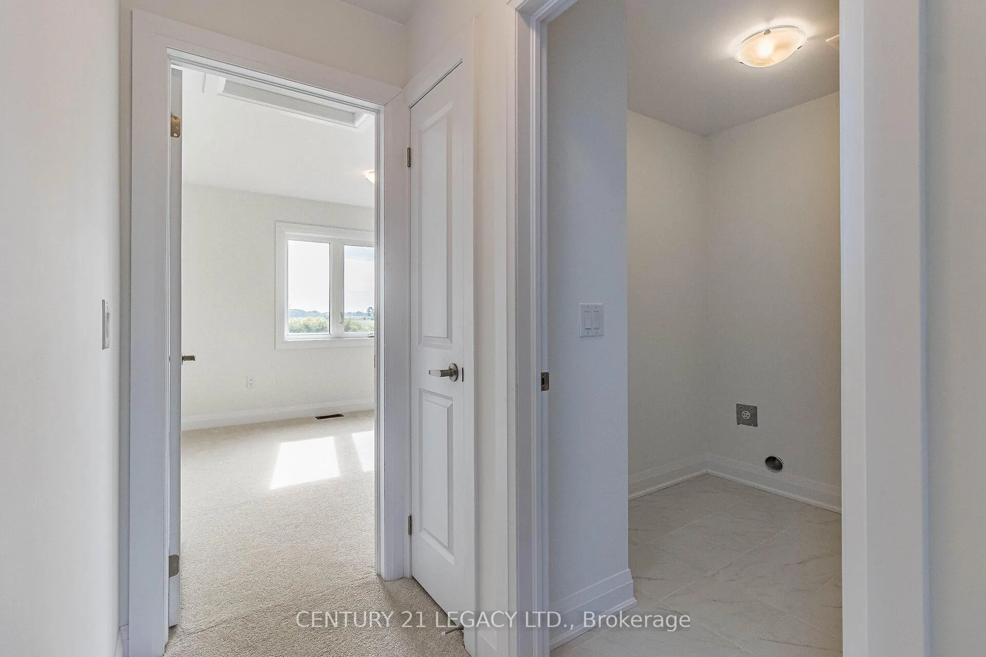 Photo 20 of 30 Union Boulevard, Wasaga Beach — HOMEH