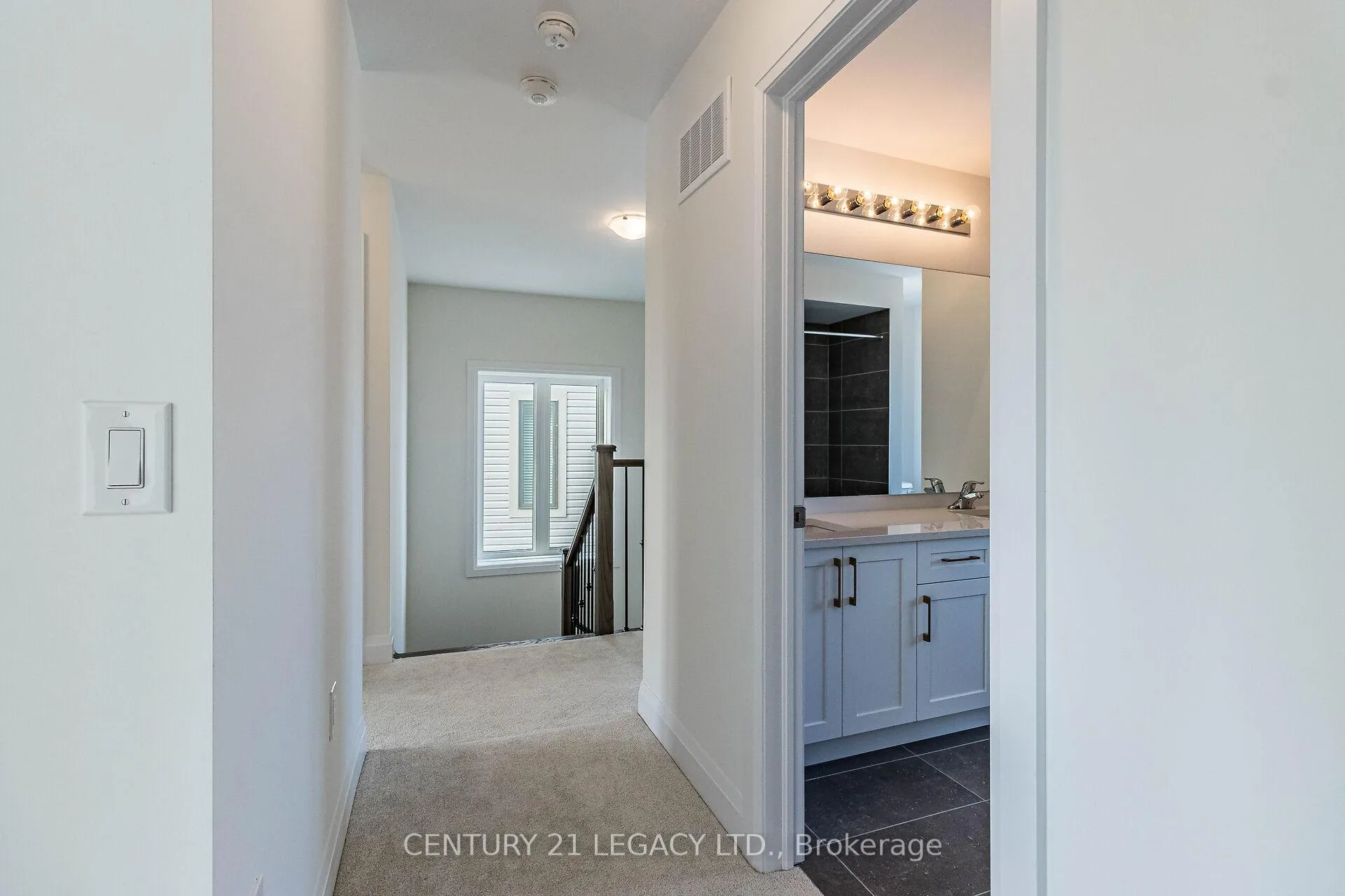 Photo 21 of 30 Union Boulevard, Wasaga Beach — HOMEH