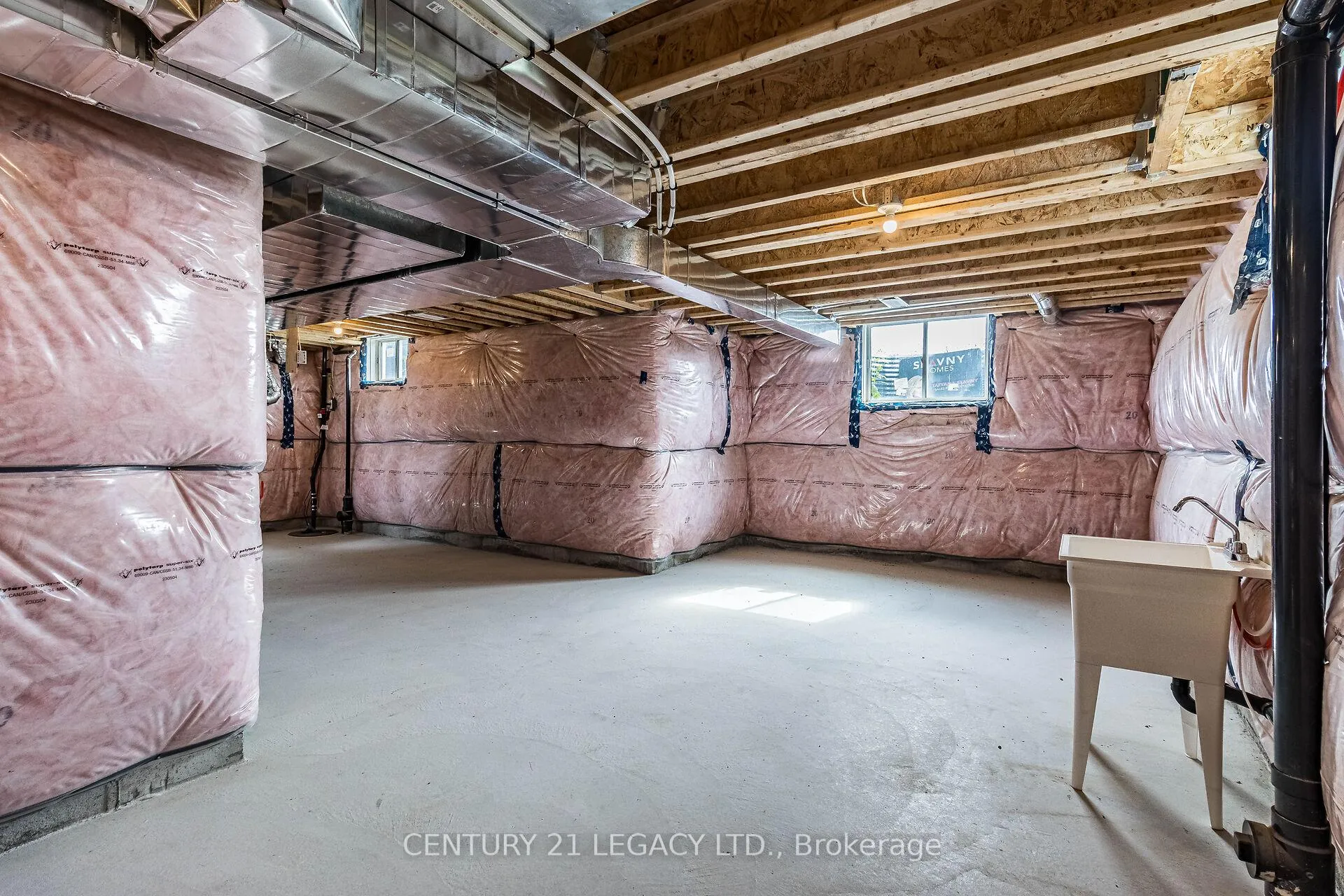 Photo 33 of 30 Union Boulevard, Wasaga Beach — HOMEH