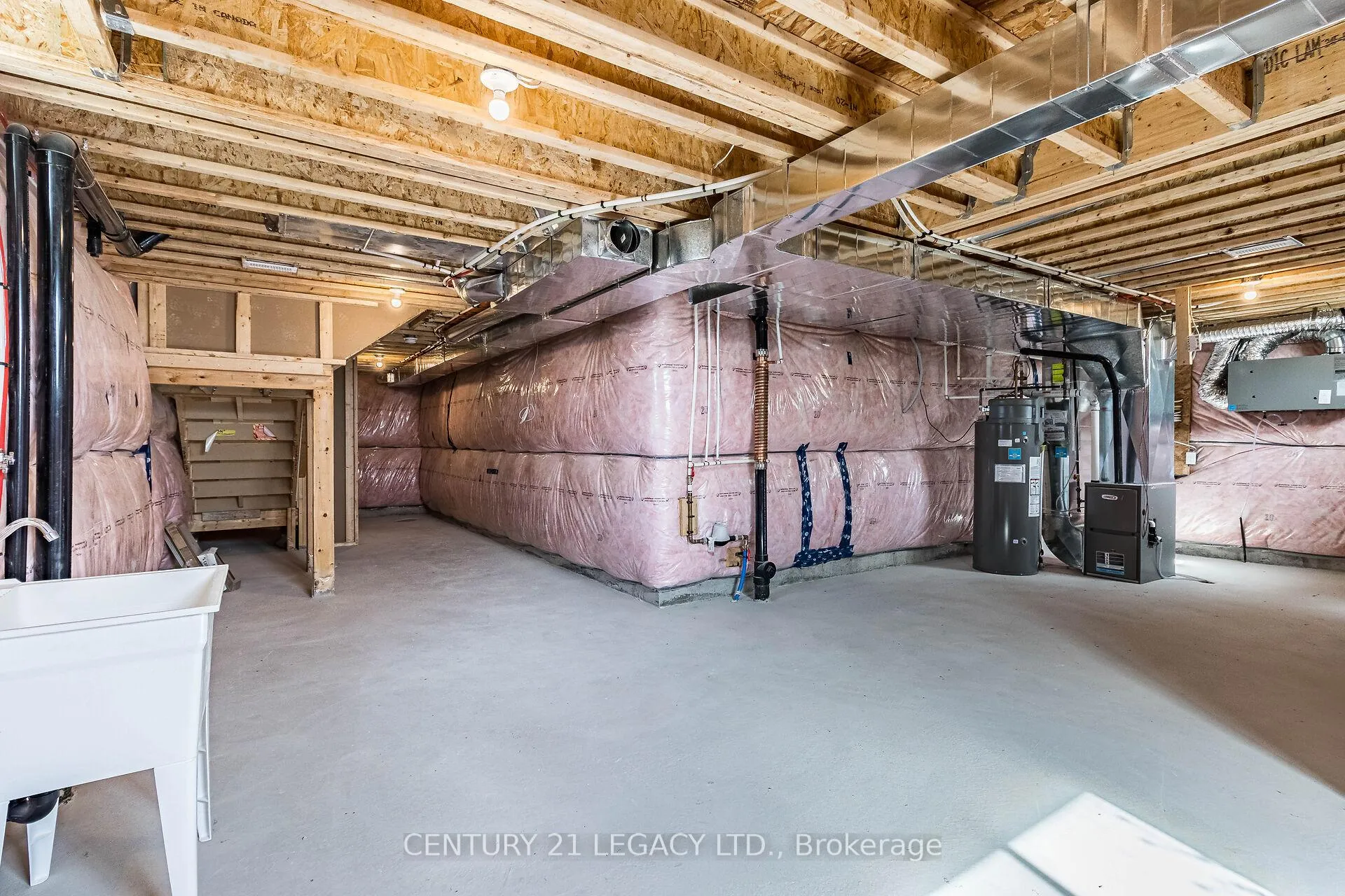 Photo 35 of 30 Union Boulevard, Wasaga Beach — HOMEH