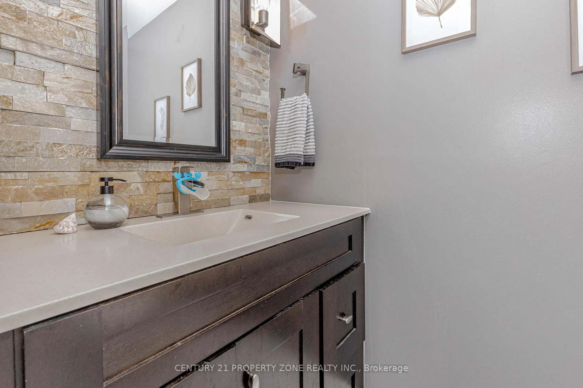 Photo 18 of 13 White Elm Road, Barrie, Holly — HOMEH