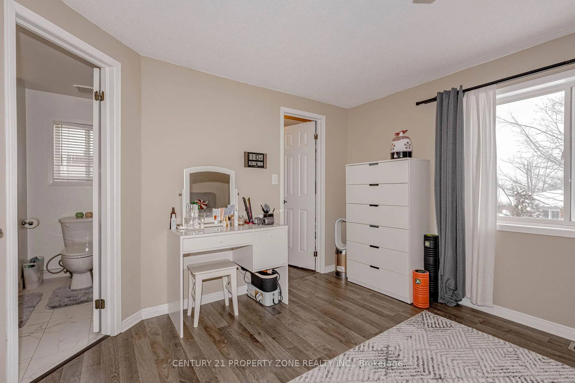 Photo 30 of 13 White Elm Road, Barrie, Holly — HOMEH