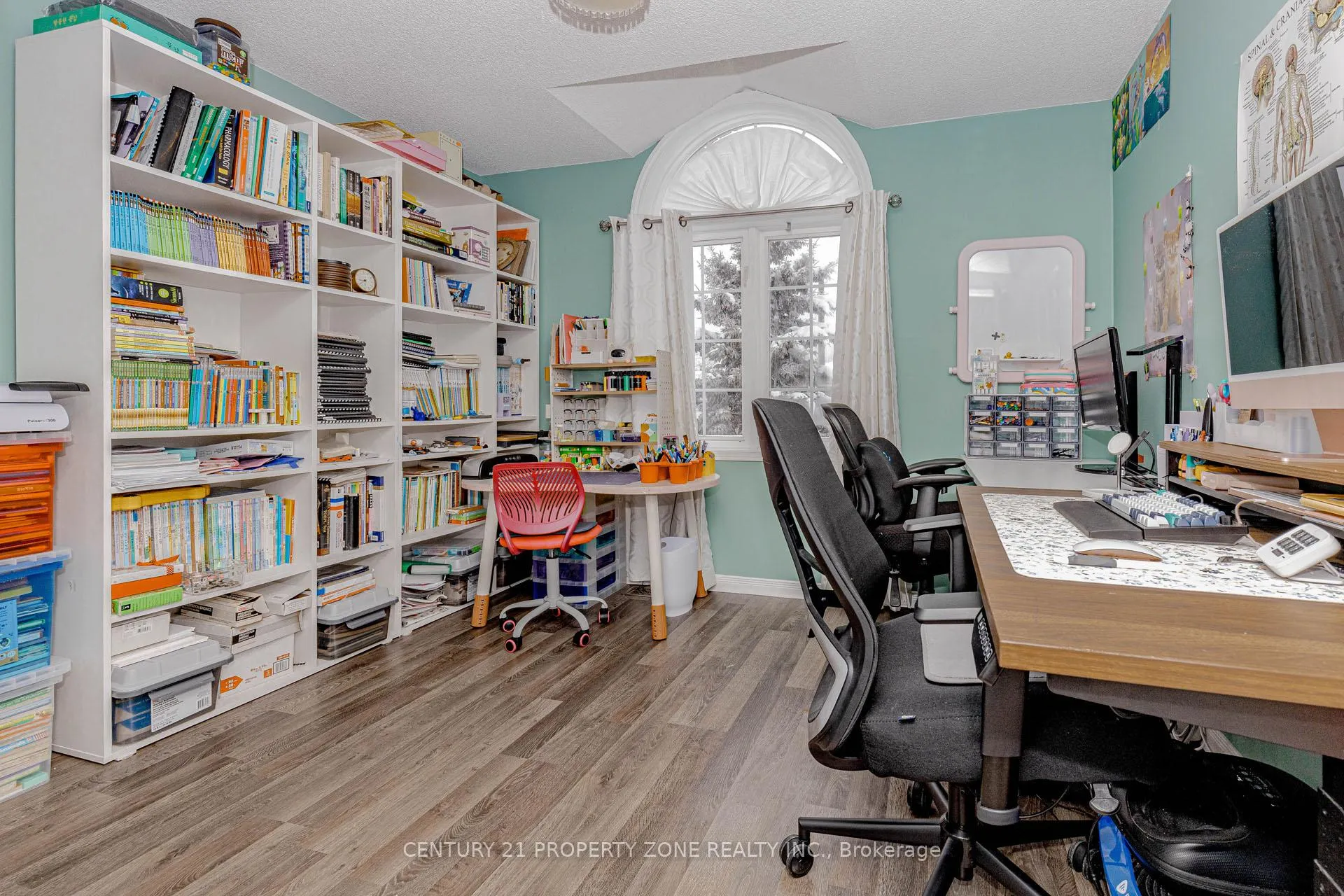 Photo 39 of 13 White Elm Road, Barrie, Holly — HOMEH