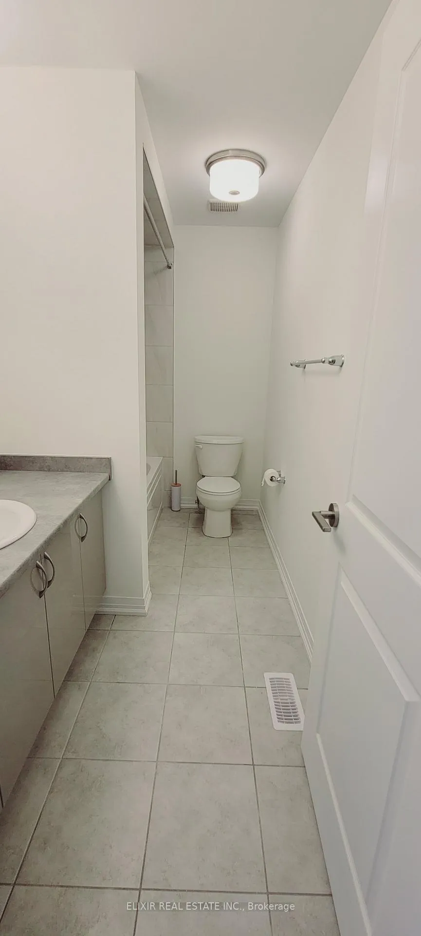 Photo 30 of 11 George Brier Drive W, Brant, Paris — HOMEH