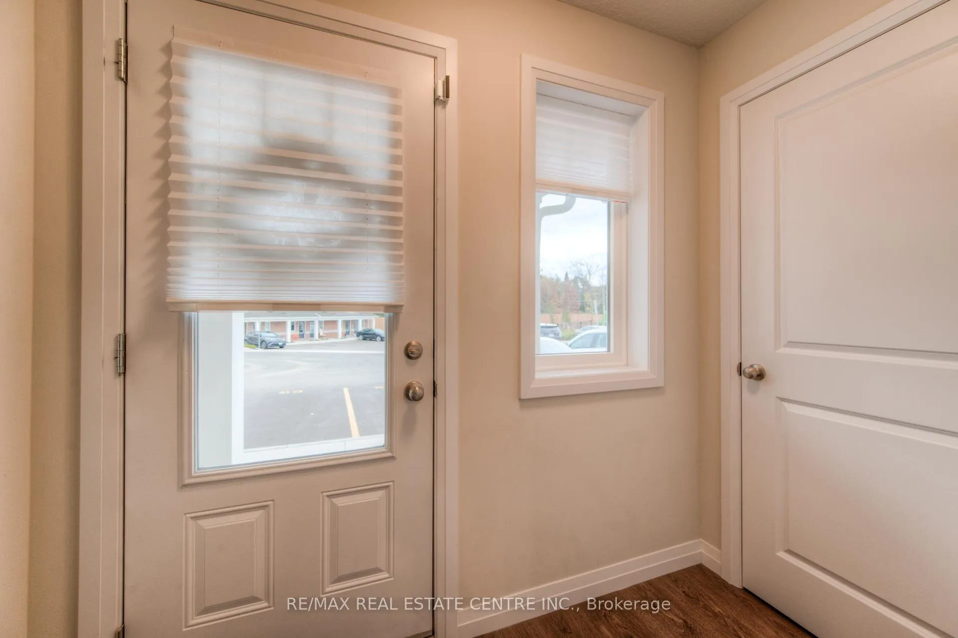Photo 3 of Unit C7, 24 Morrison Road, Kitchener, Centreville Chicopee — HOMEH