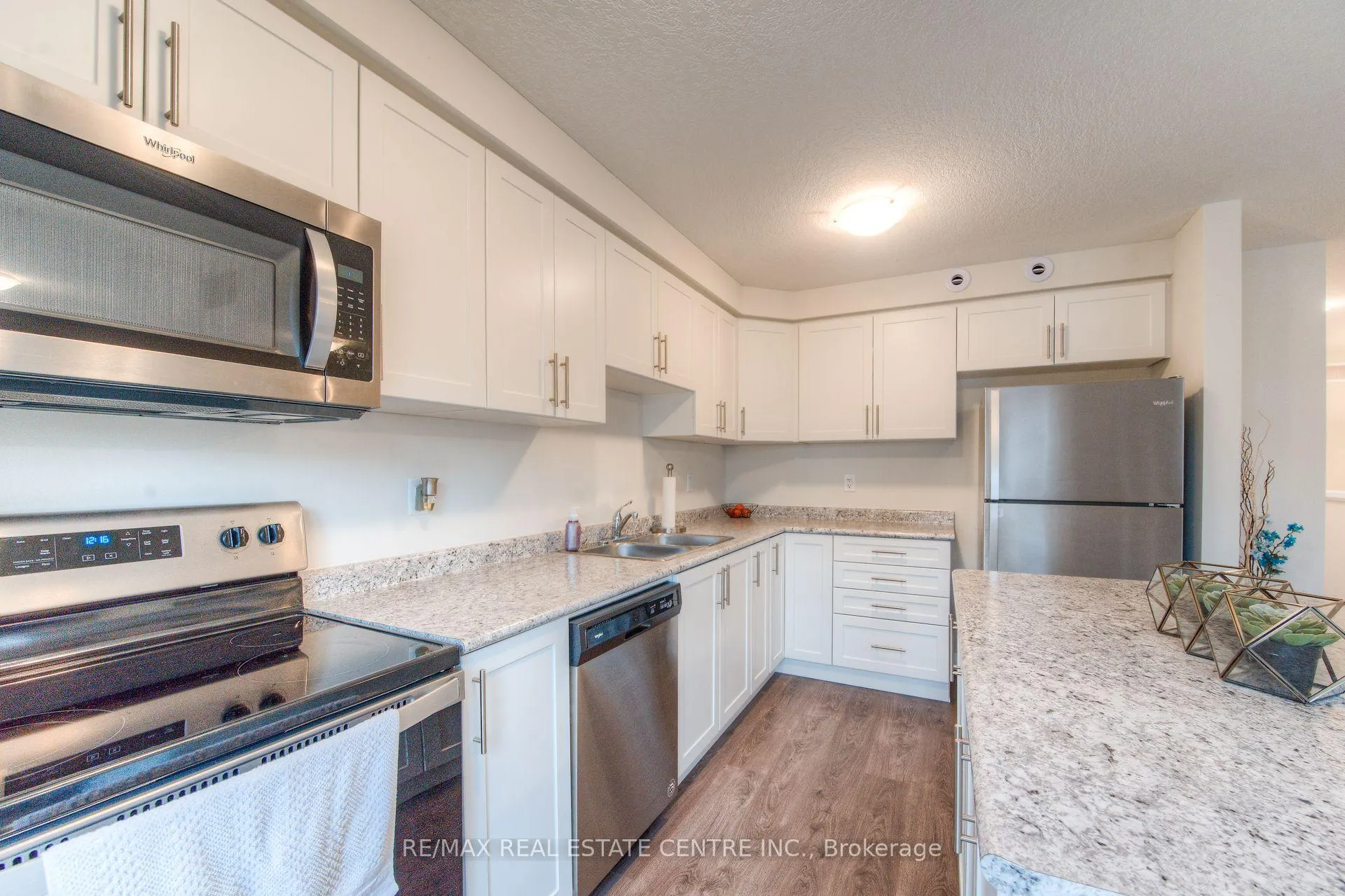 Photo 19 of Unit C7, 24 Morrison Road, Kitchener, Centreville Chicopee — HOMEH