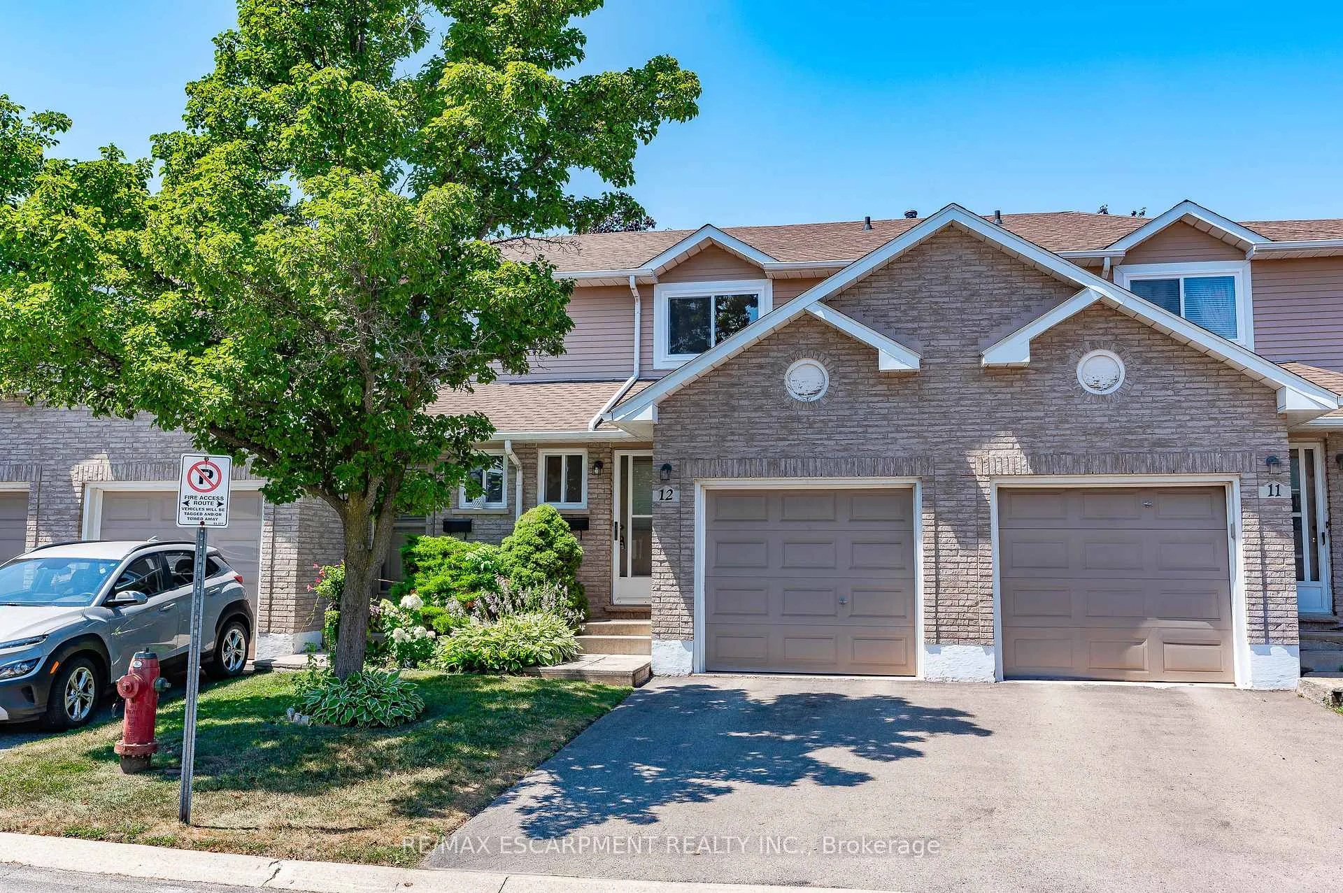 Photo 1 of Unit 12, 610 Barton Street, Hamilton, Stoney Creek — HOMEH
