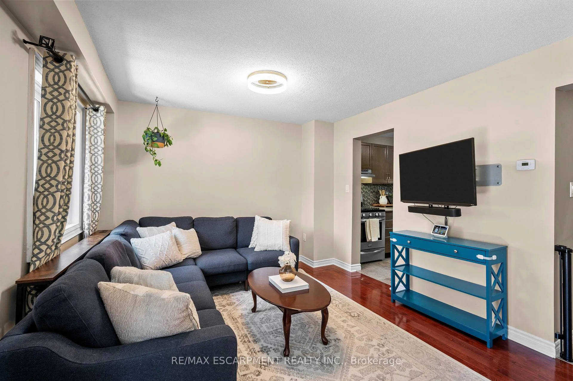 Photo 8 of Unit 12, 610 Barton Street, Hamilton, Stoney Creek — HOMEH