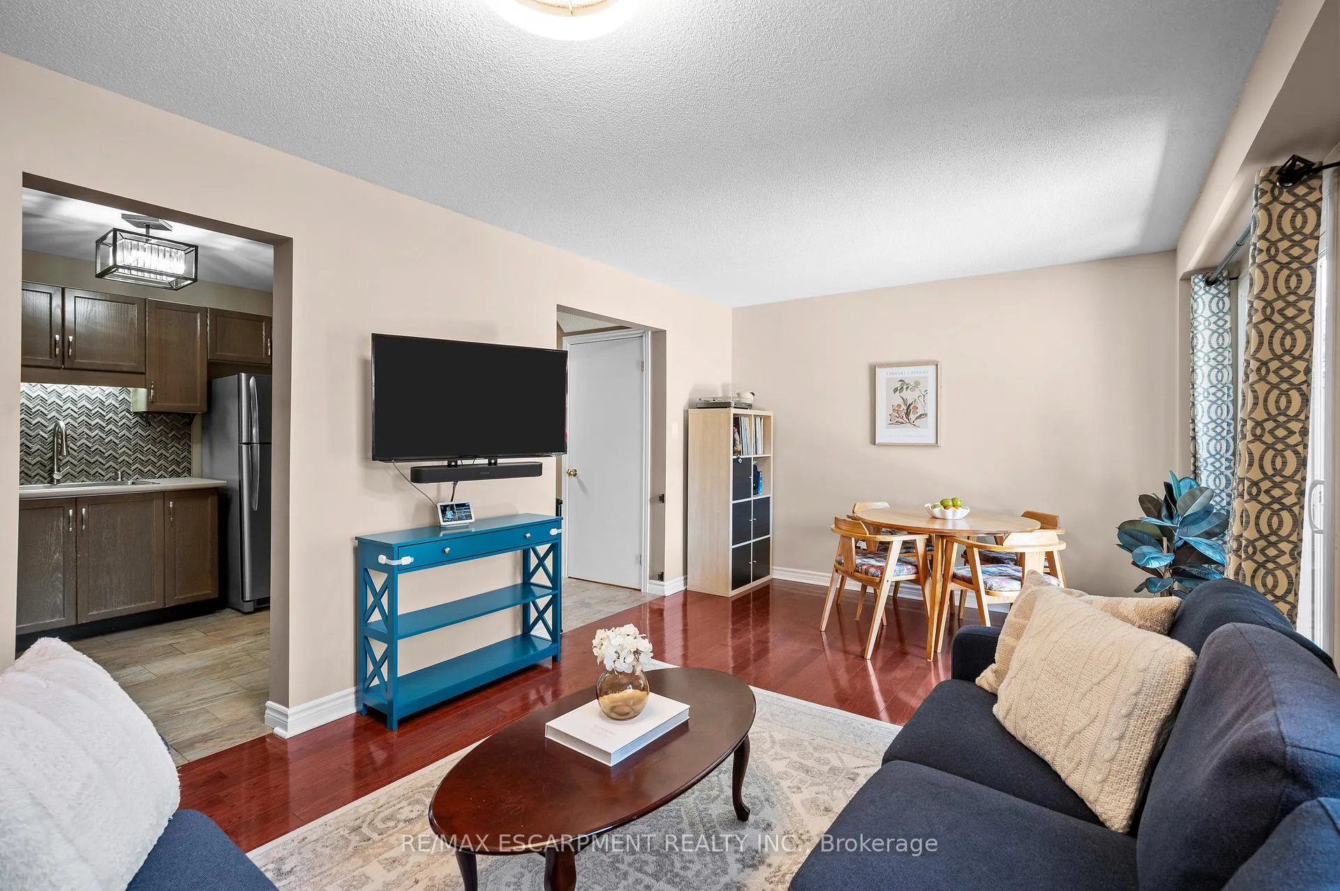 Photo 9 of Unit 12, 610 Barton Street, Hamilton, Stoney Creek — HOMEH