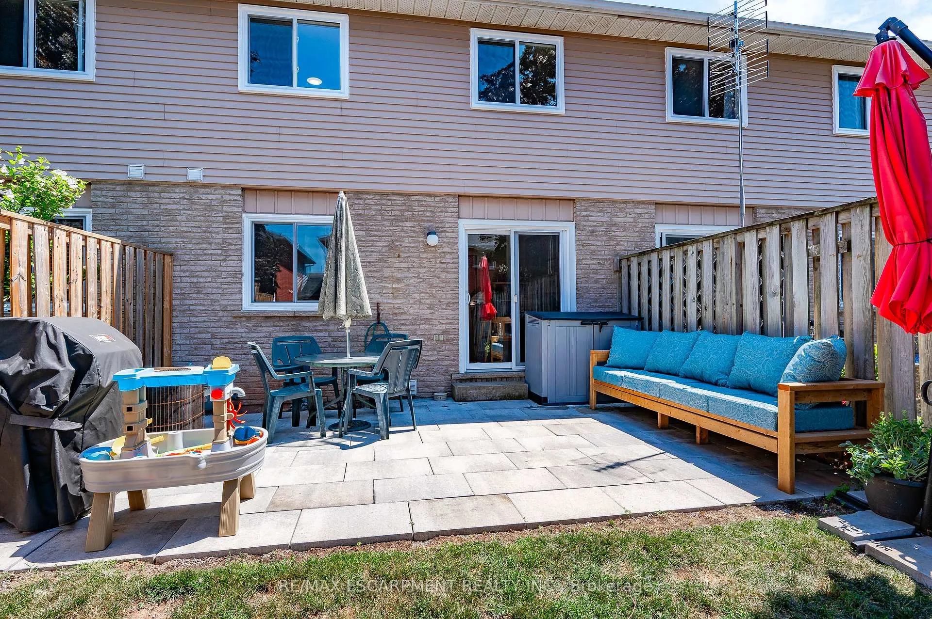 Photo 18 of Unit 12, 610 Barton Street, Hamilton, Stoney Creek — HOMEH