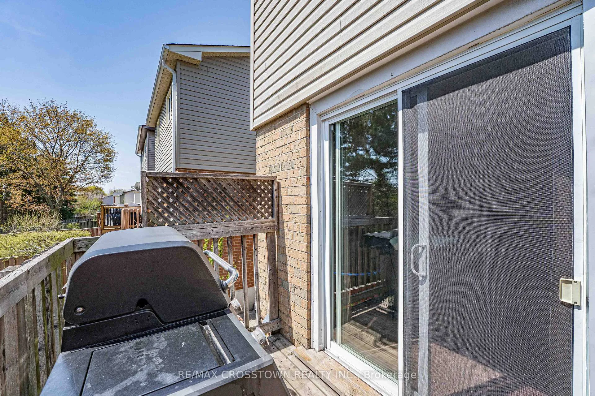 Photo 15 of 24 Cassander Crescent, Brampton, Heart Lake East — HOMEH