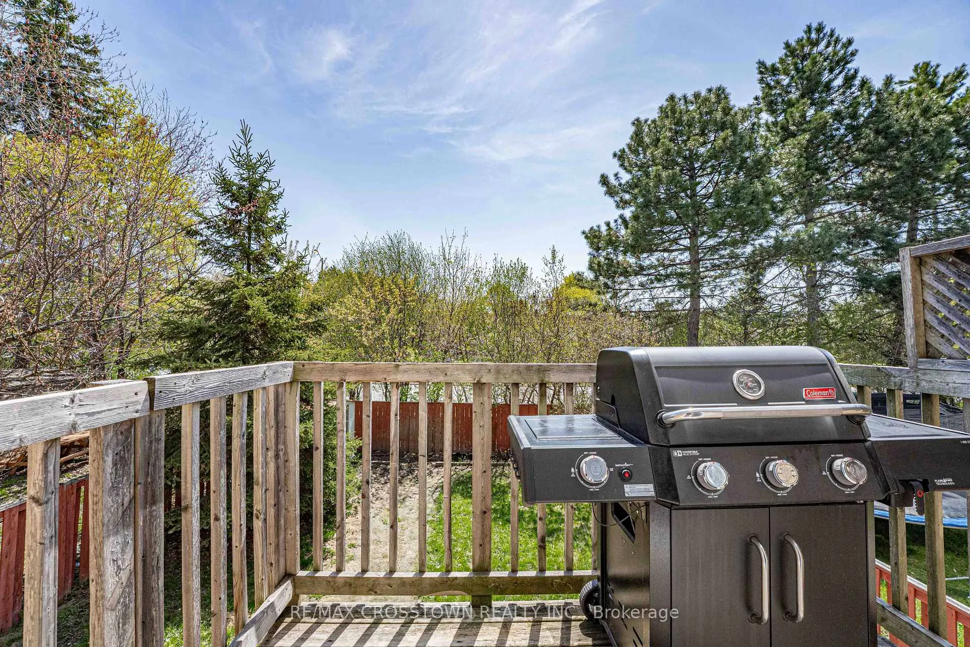 Photo 16 of 24 Cassander Crescent, Brampton, Heart Lake East — HOMEH