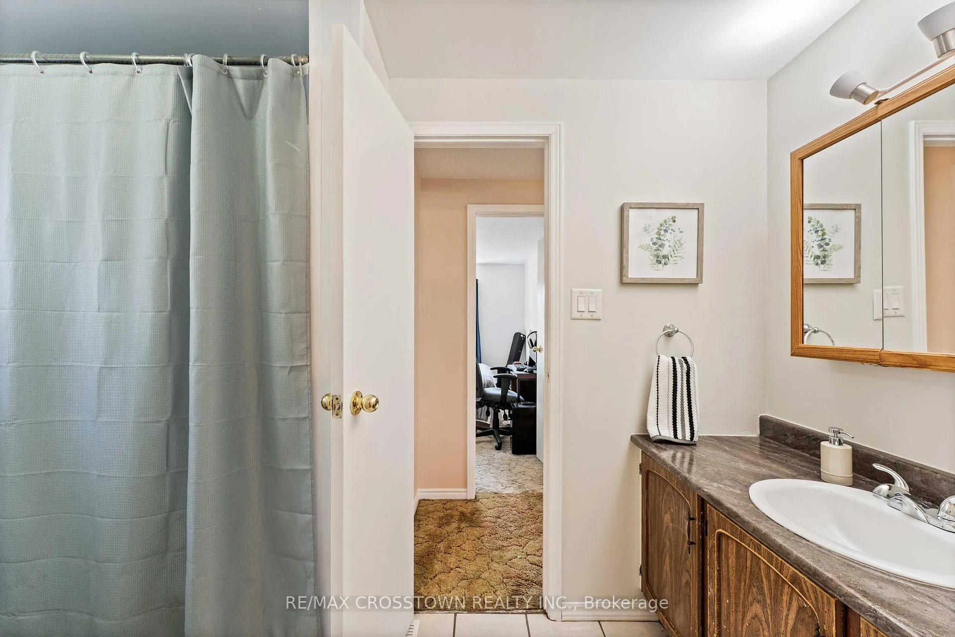 Photo 25 of 24 Cassander Crescent, Brampton, Heart Lake East — HOMEH