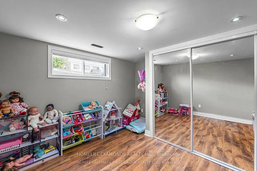Photo 6 of Unit BSMT, 16 Brisco Street, Brampton, Brampton North — HOMEH