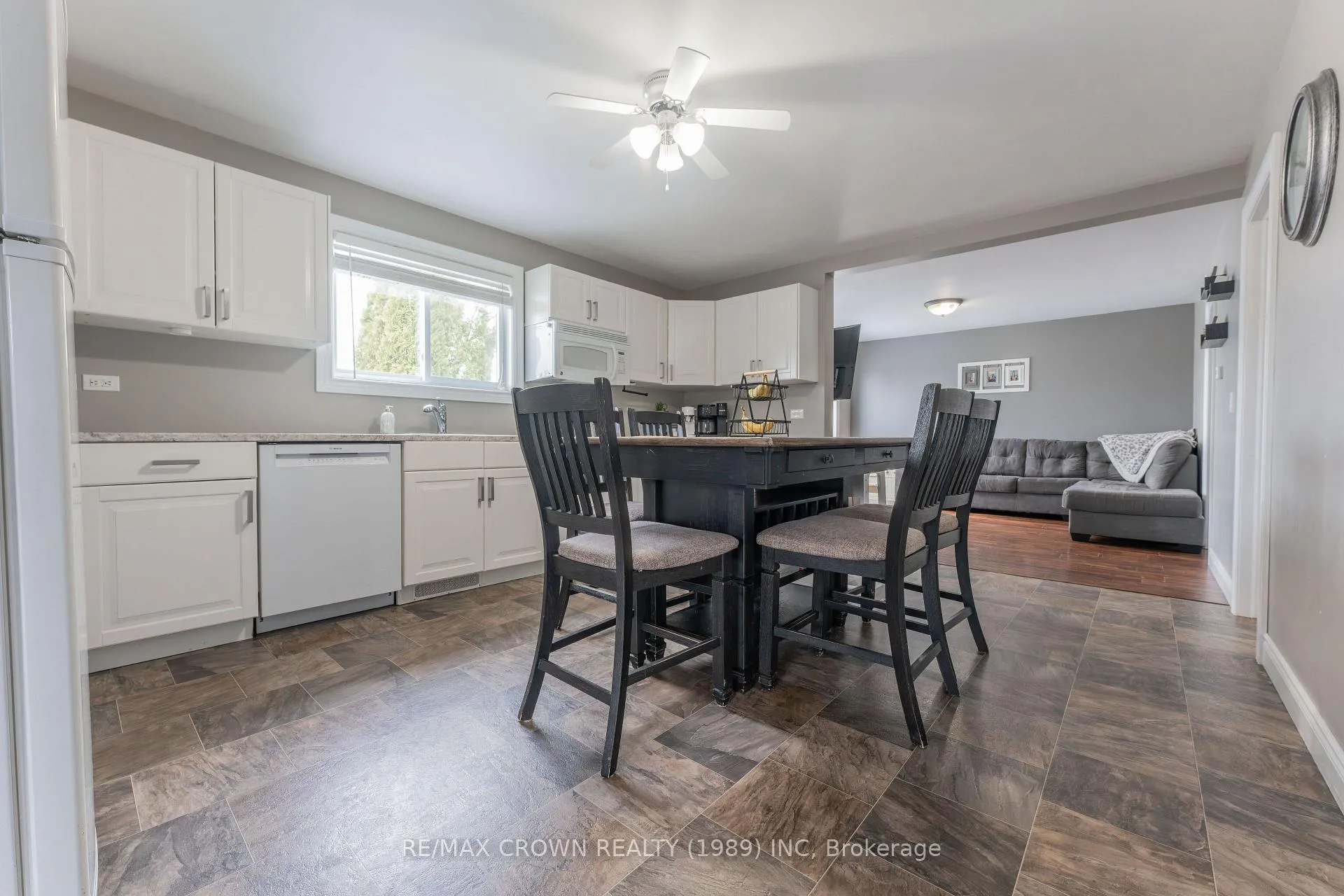 Photo 8 of 43 De L'Etang Boulevard, Kapuskasing — HOMEH