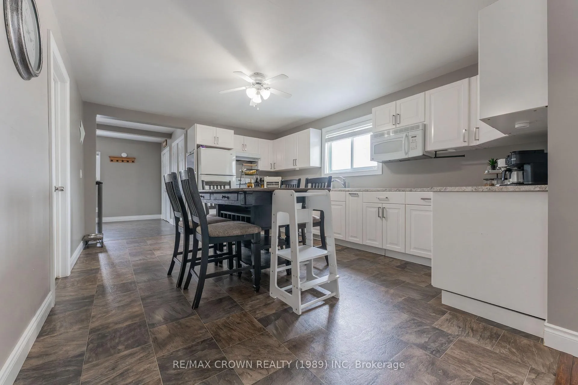 Photo 9 of 43 De L'Etang Boulevard, Kapuskasing — HOMEH