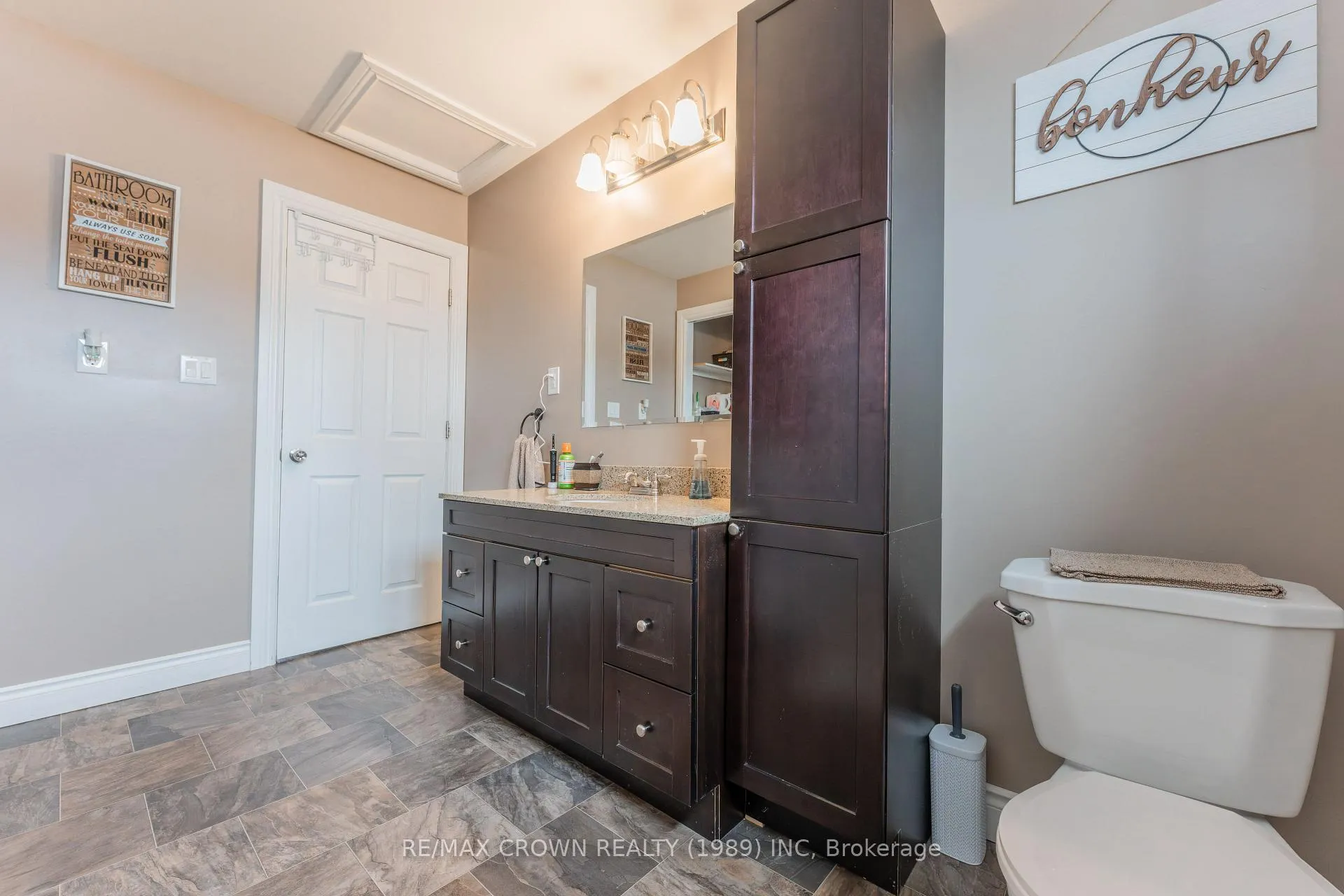 Photo 22 of 43 De L'Etang Boulevard, Kapuskasing — HOMEH