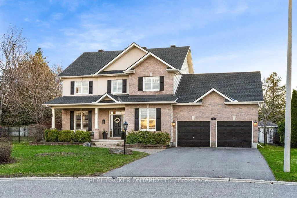 Photo 4 of 32 Feldspar Crescent, Ottawa, Stittsville (Central) — HOMEH
