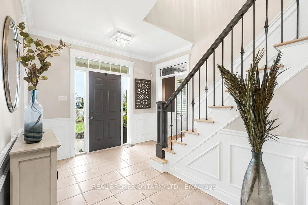 Photo 9 of 32 Feldspar Crescent, Ottawa, Stittsville (Central) — HOMEH