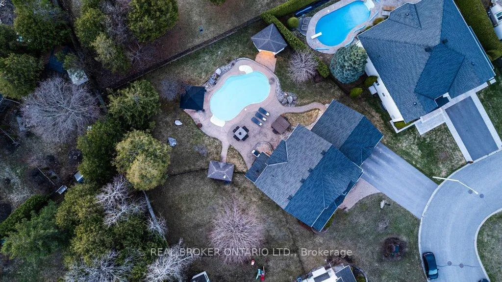 Photo 43 of 32 Feldspar Crescent, Ottawa, Stittsville (Central) — HOMEH